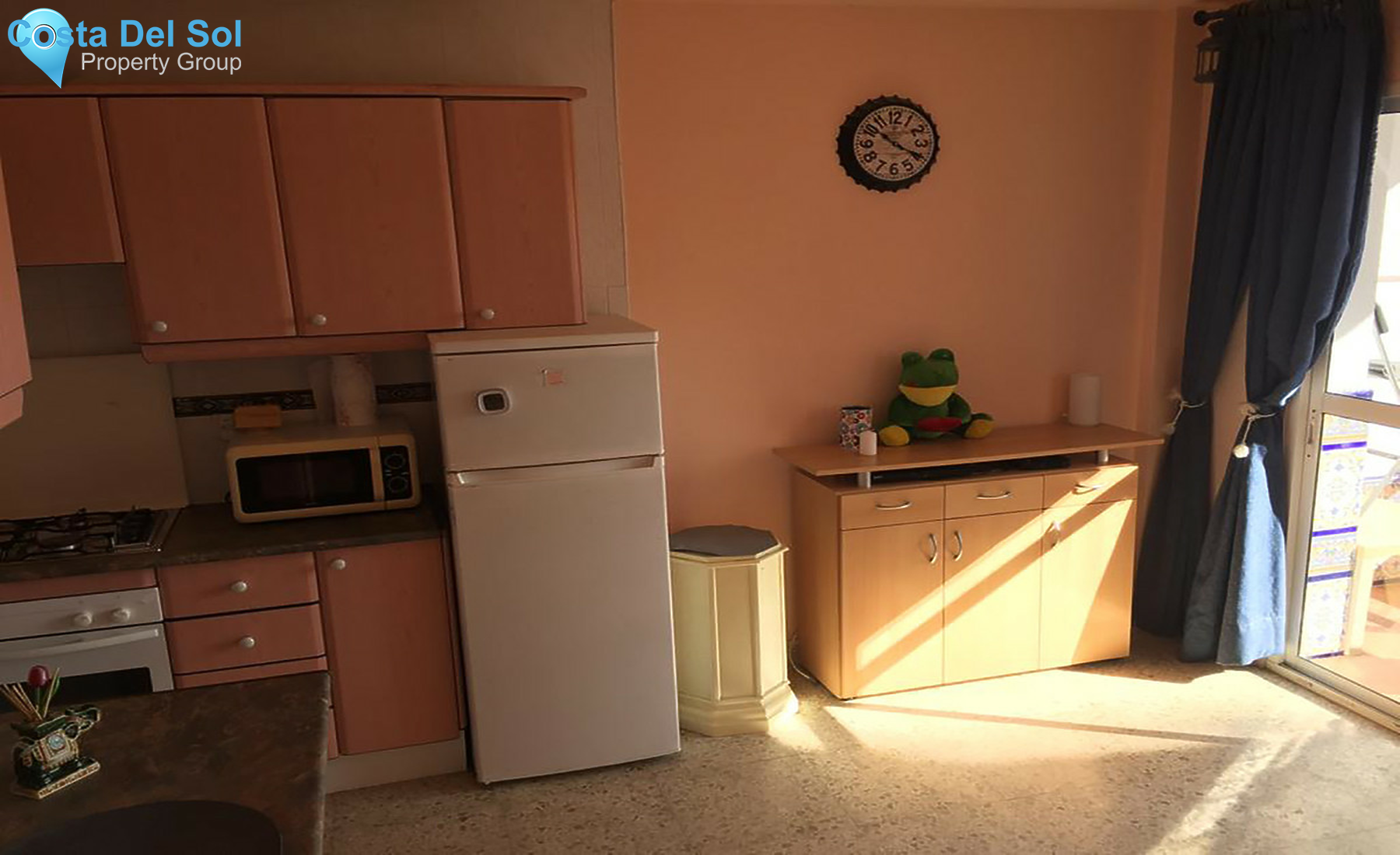 Middle Floor Apartment in Torremolinos Centro-1451079