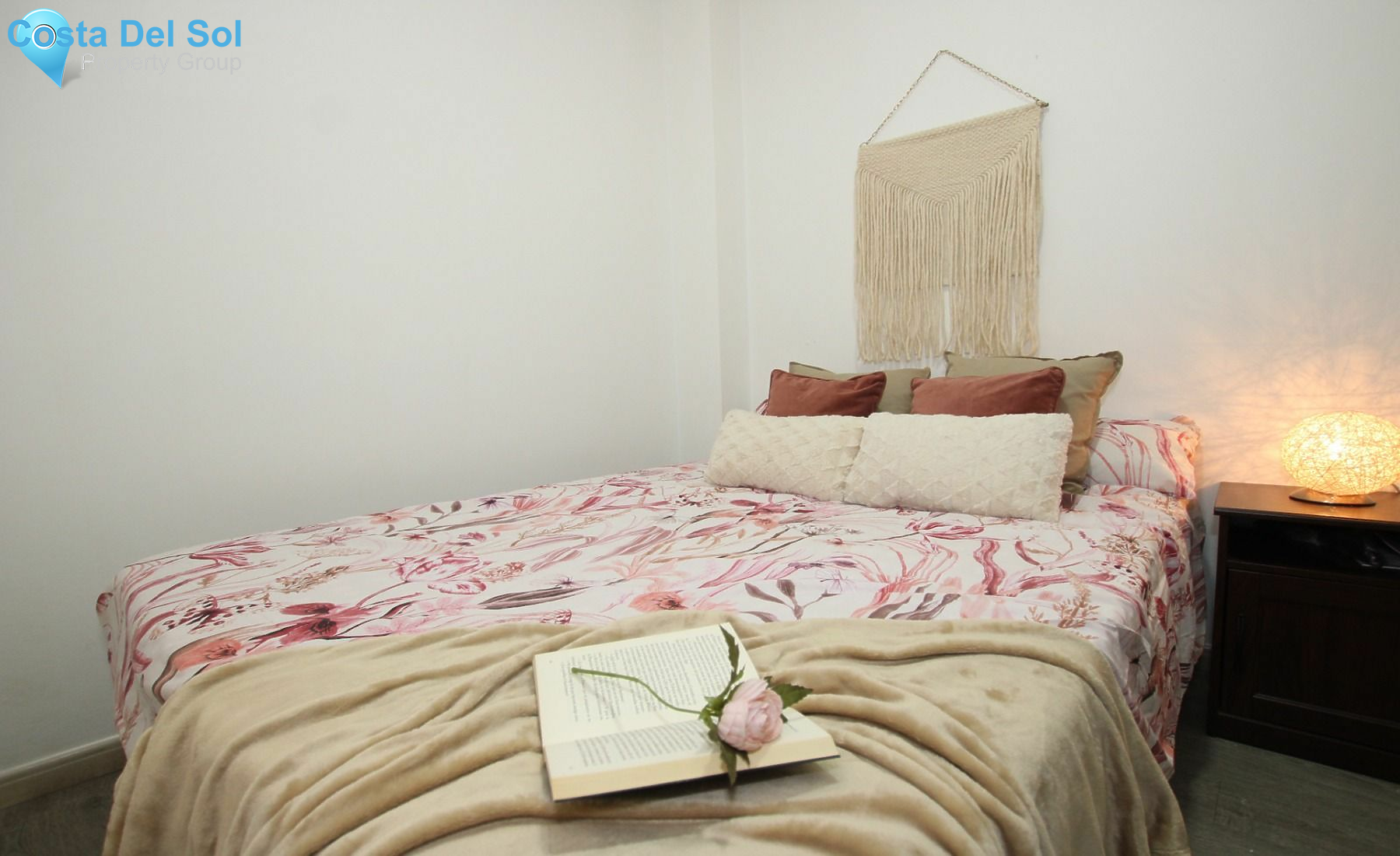 Middle Floor Apartment in Torremolinos Centro-1425189