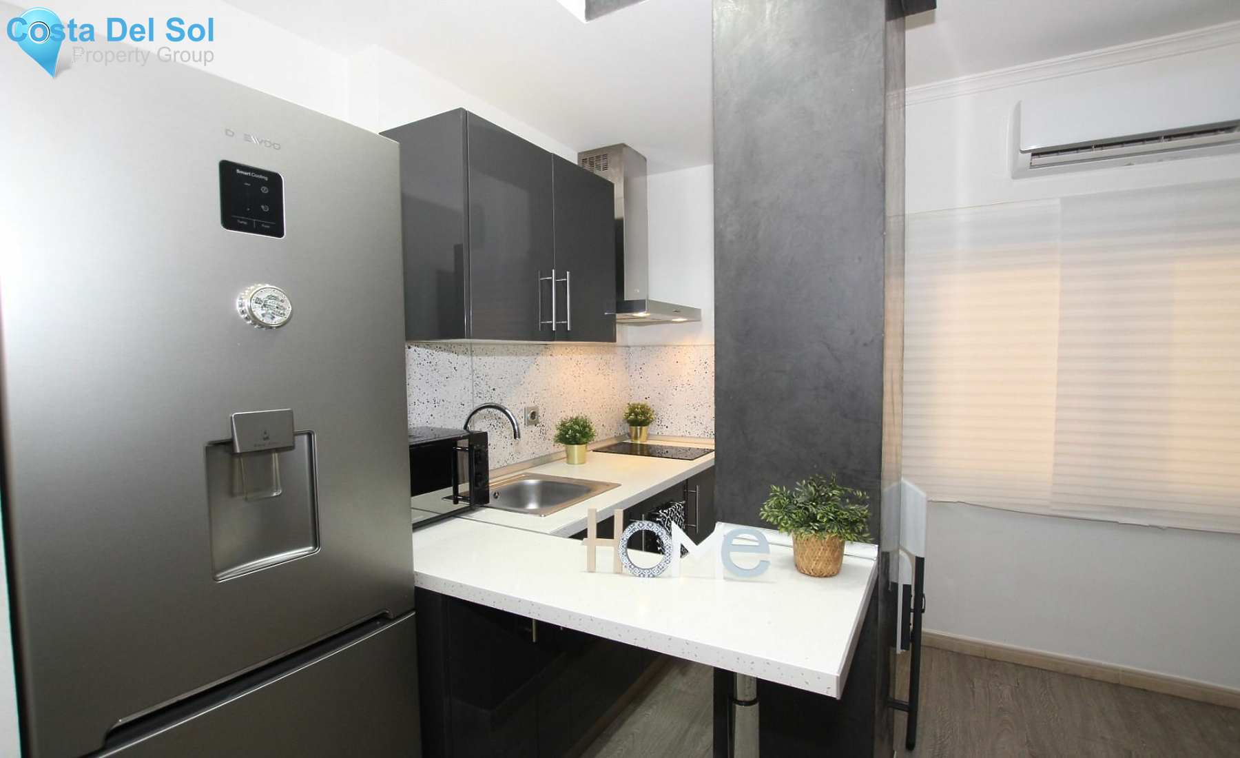 Middle Floor Apartment in Torremolinos Centro-1425182