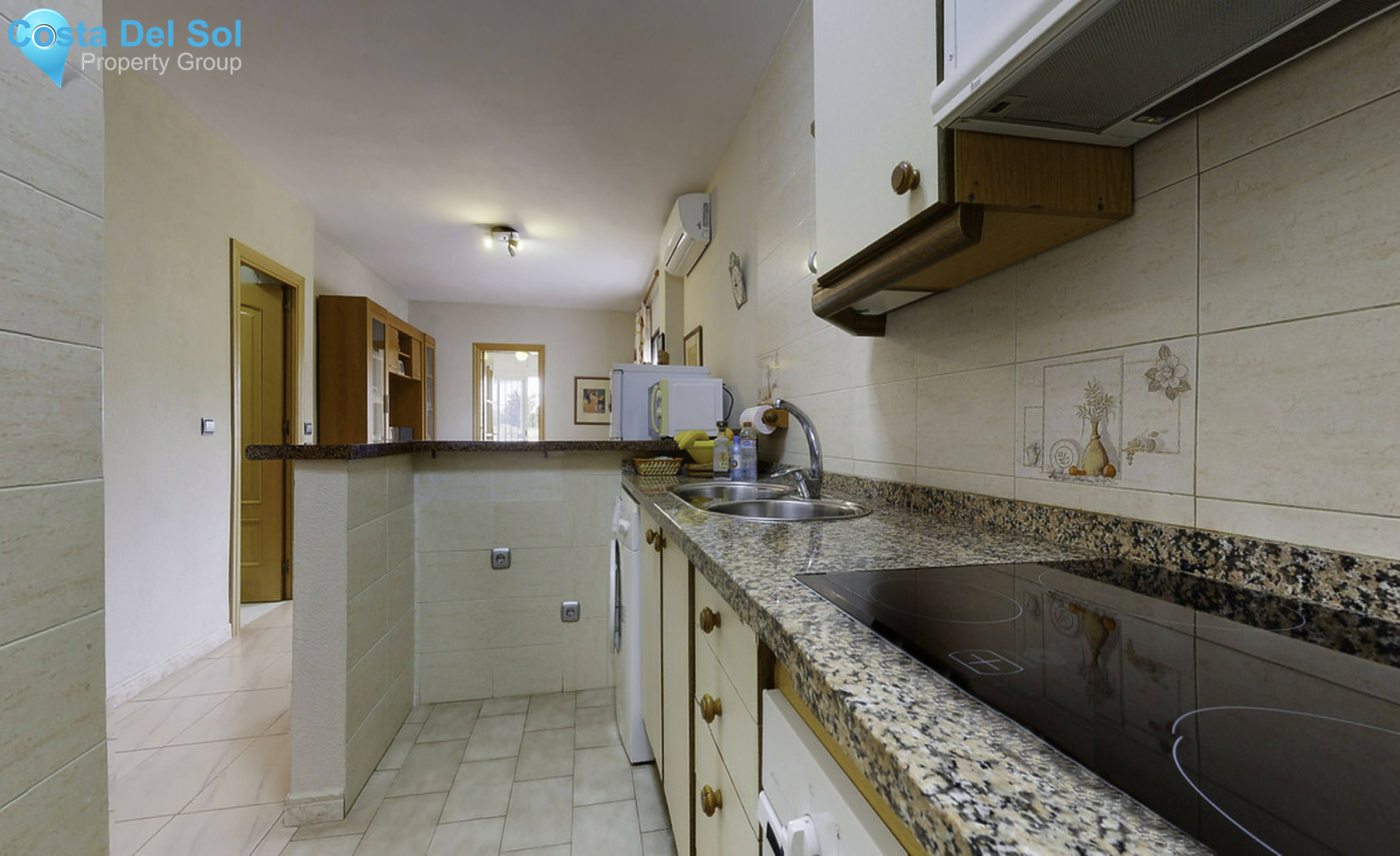 Middle Floor Apartment in Torremolinos-688404