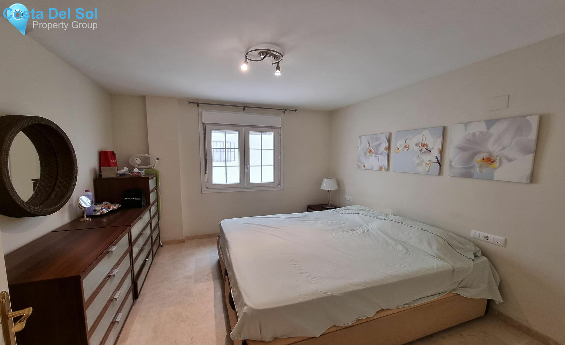 Middle Floor Apartment in Torremolinos Centro-1144345