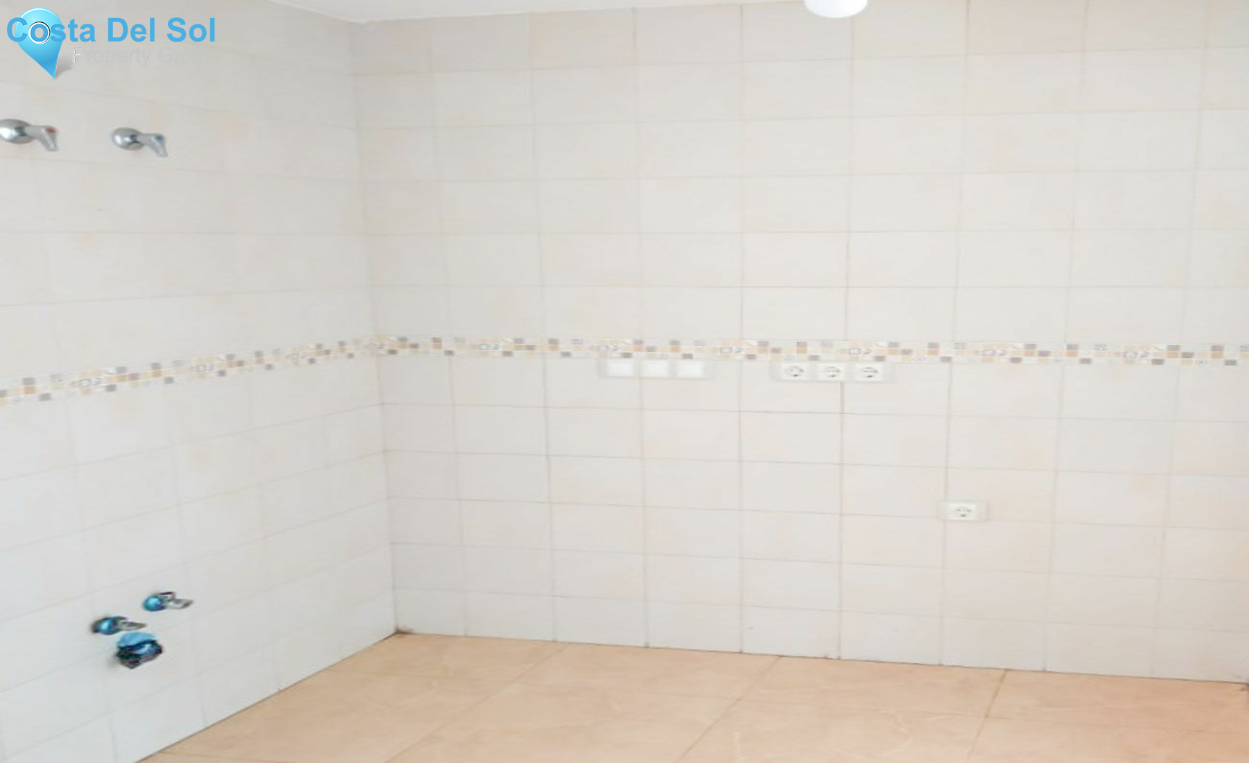 Middle Floor Apartment in Torremolinos-1155531