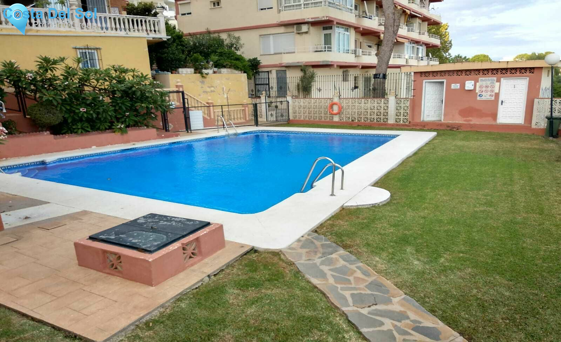 Middle Floor Apartment in Torremolinos-1164079