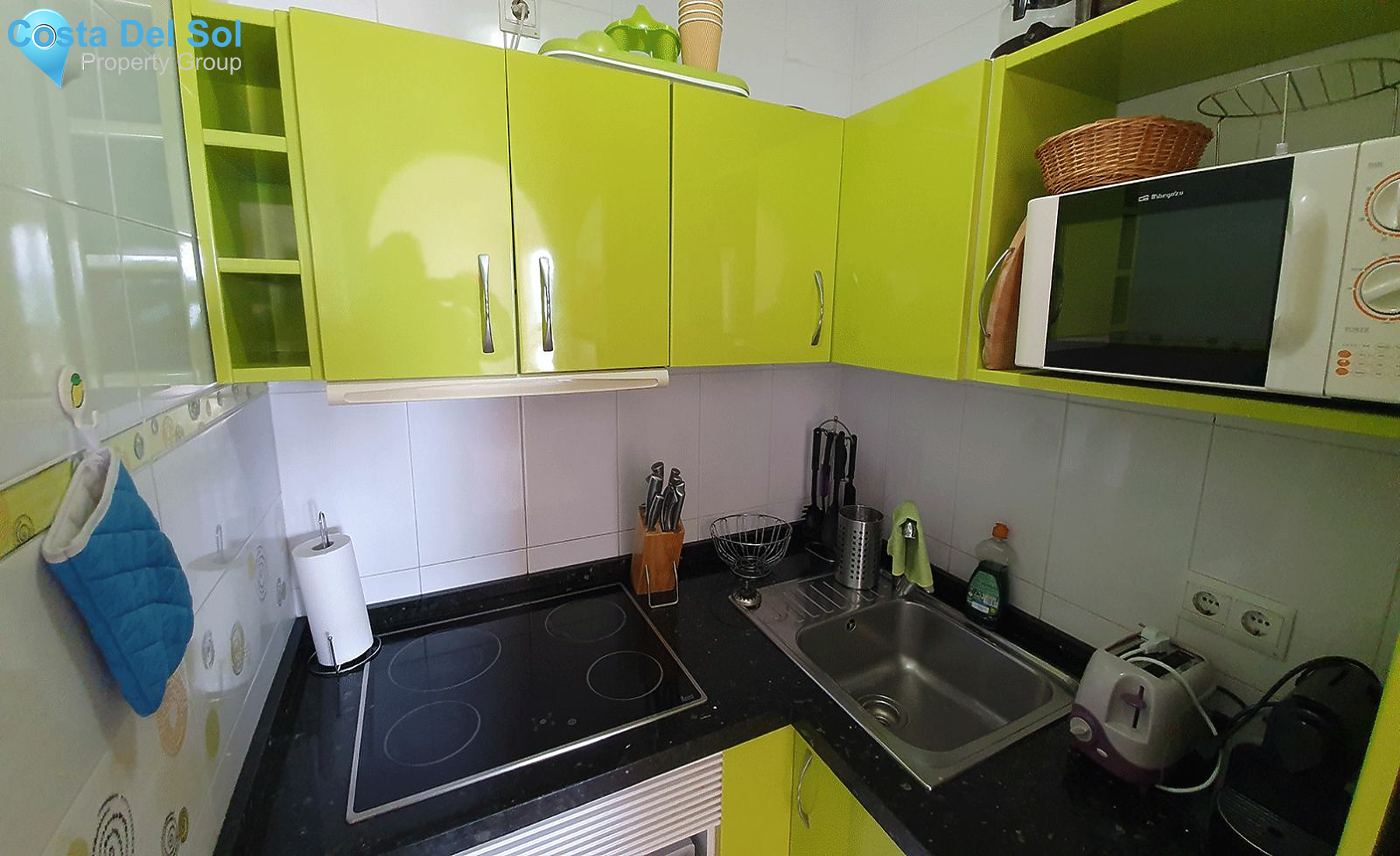 Middle Floor Apartment in Torremolinos-1209956