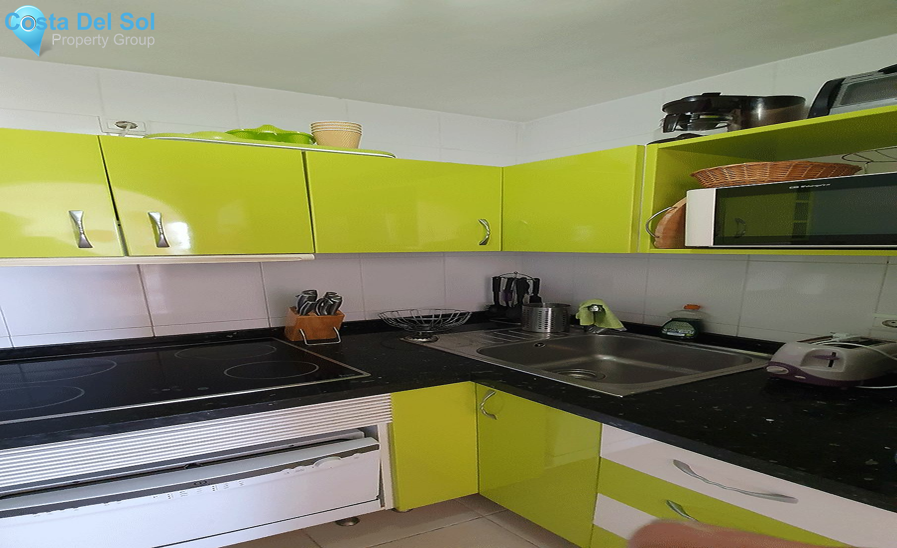 Middle Floor Apartment in Torremolinos-1209957