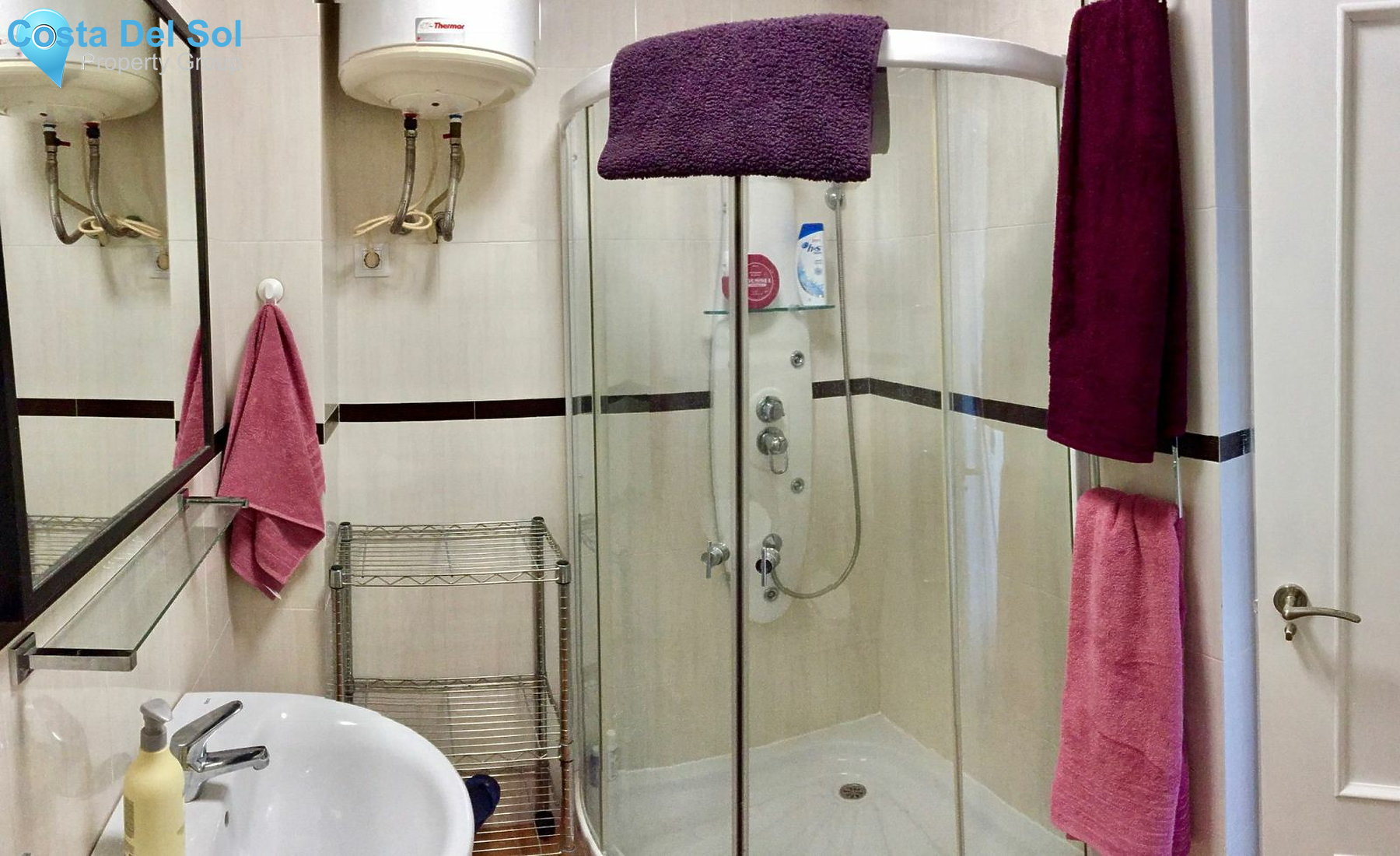 Middle Floor Studio in Marbesa-1227158