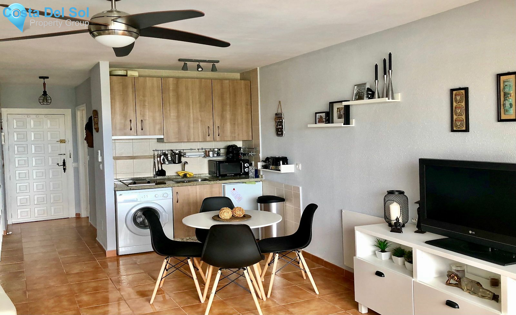 Middle Floor Studio in Marbesa-1227156