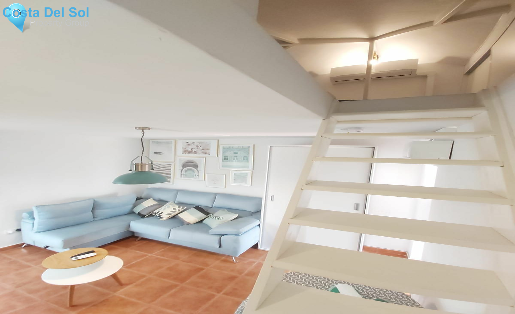 Middle Floor Studio in Marbesa-1397092