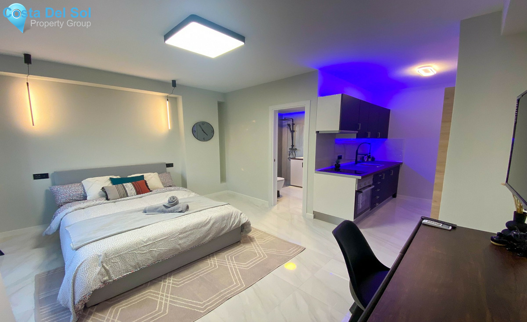 Middle Floor Studio in Nueva Andalucía-1525375