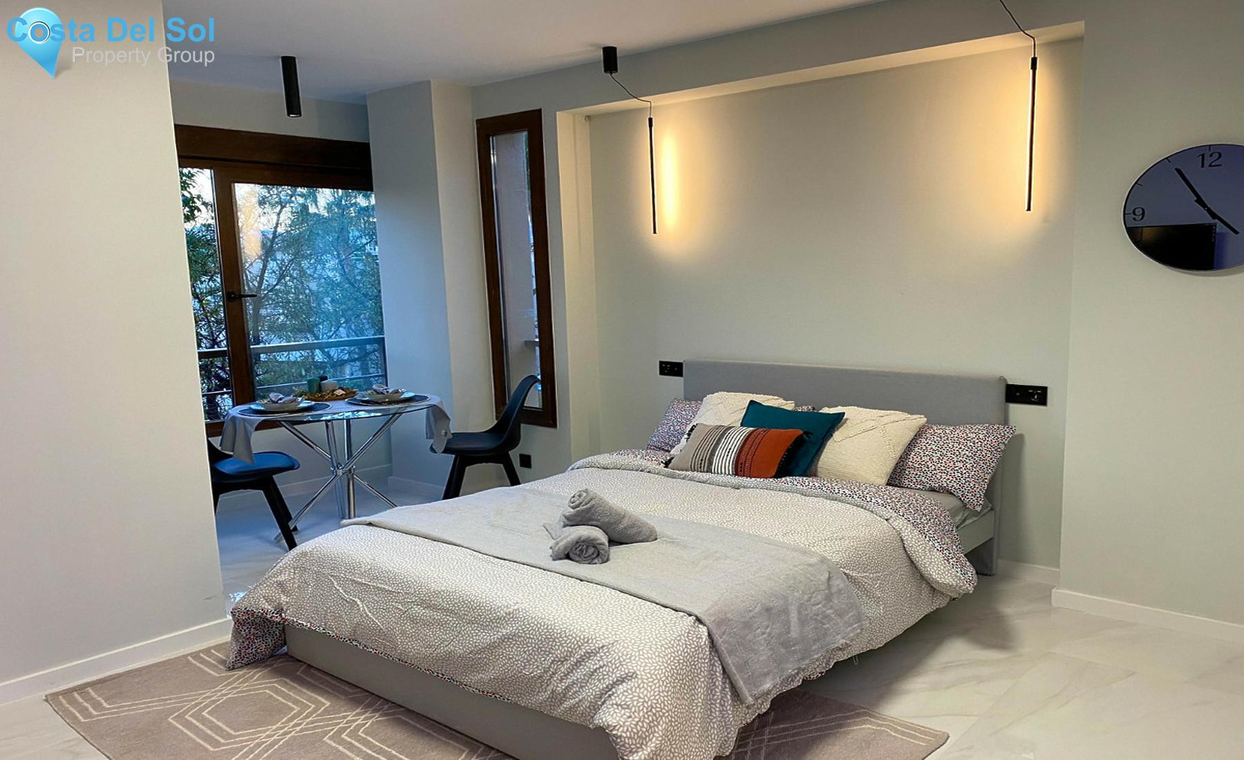 Middle Floor Studio in Nueva Andalucía-1525380
