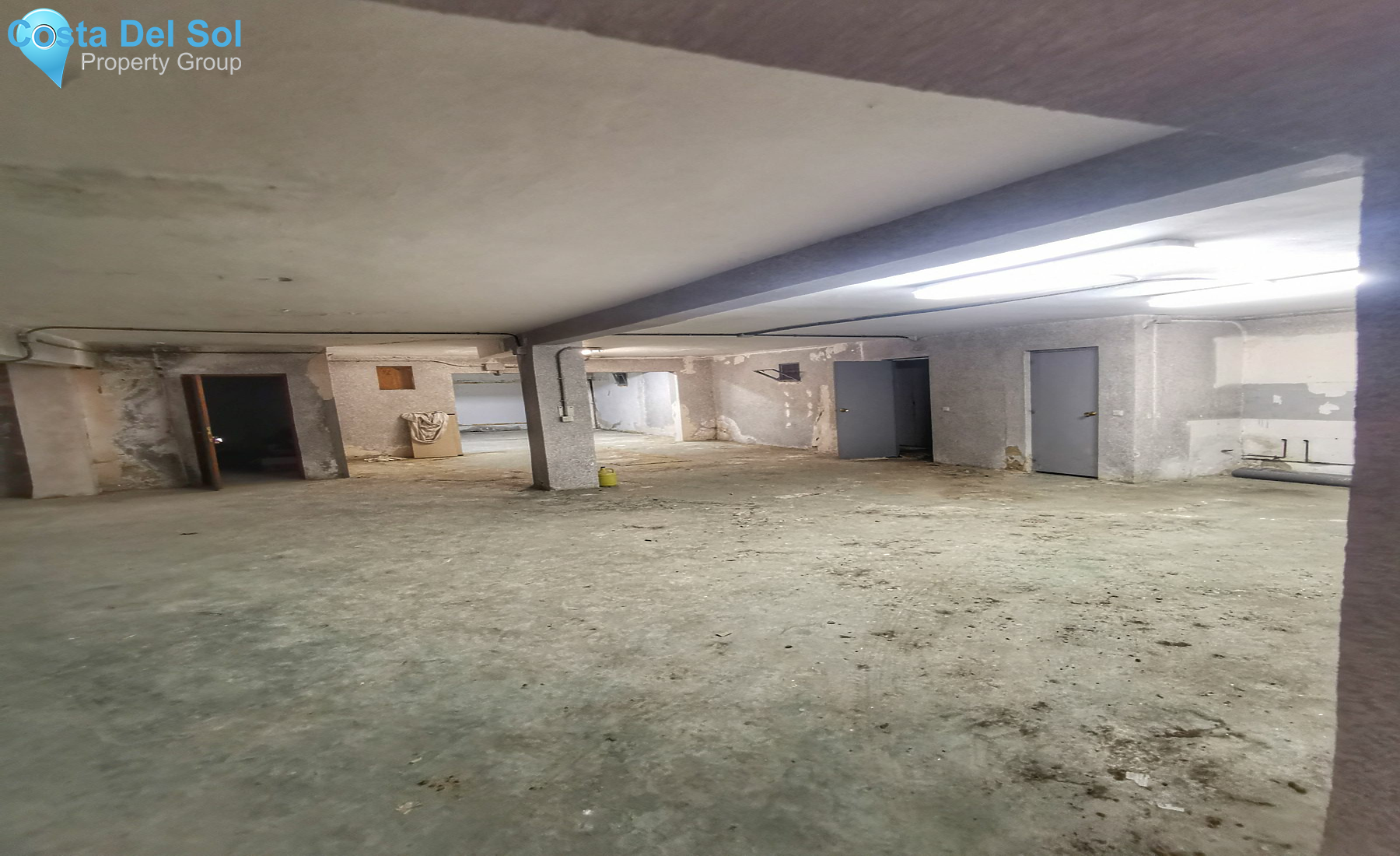 Parking Space in Marbella-1215217