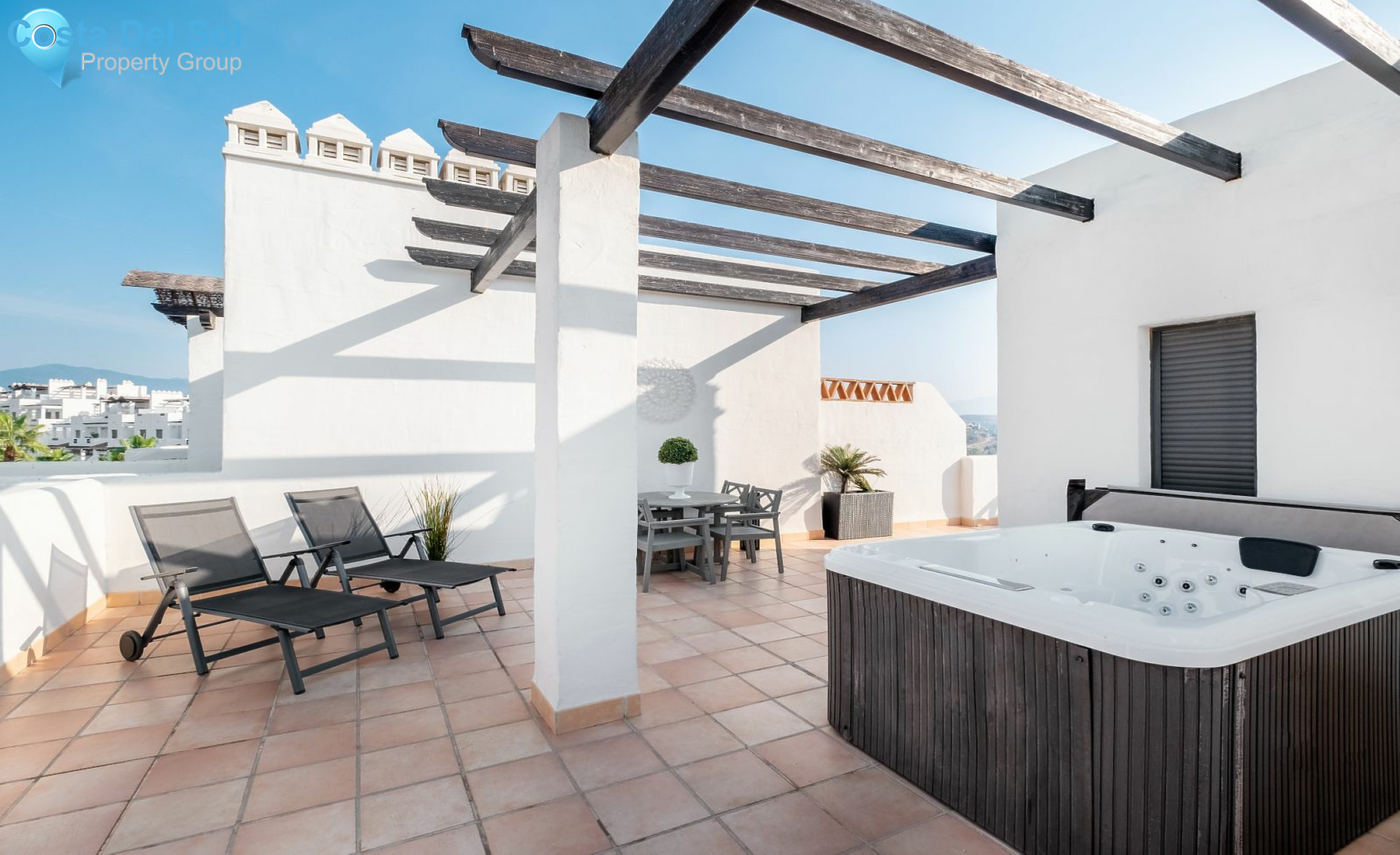 Penthouse in Estepona-1155000