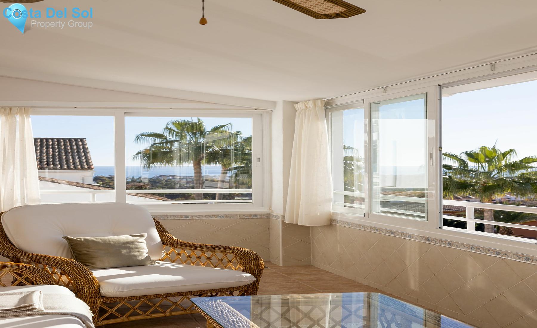 Penthouse in Estepona-1211133