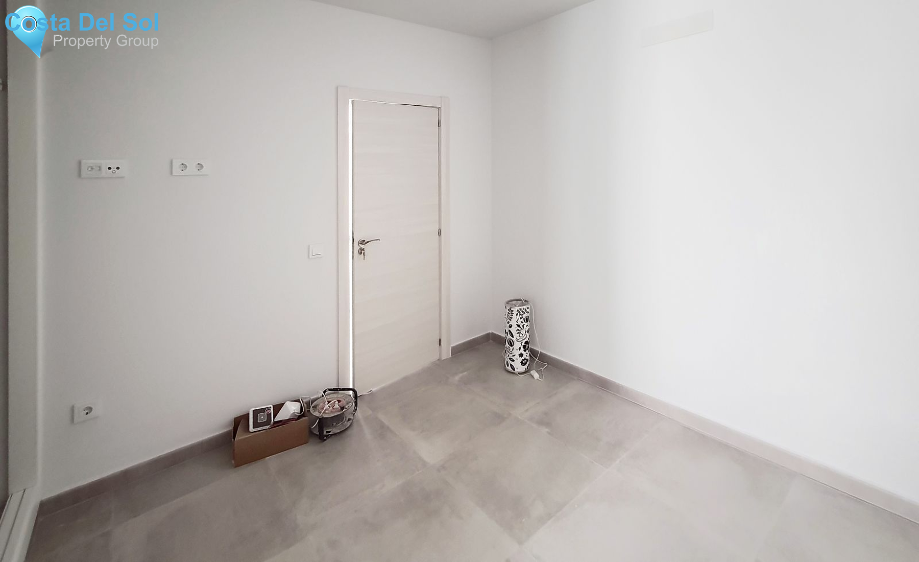 Middle Floor Apartment in Las Lagunas-1194777