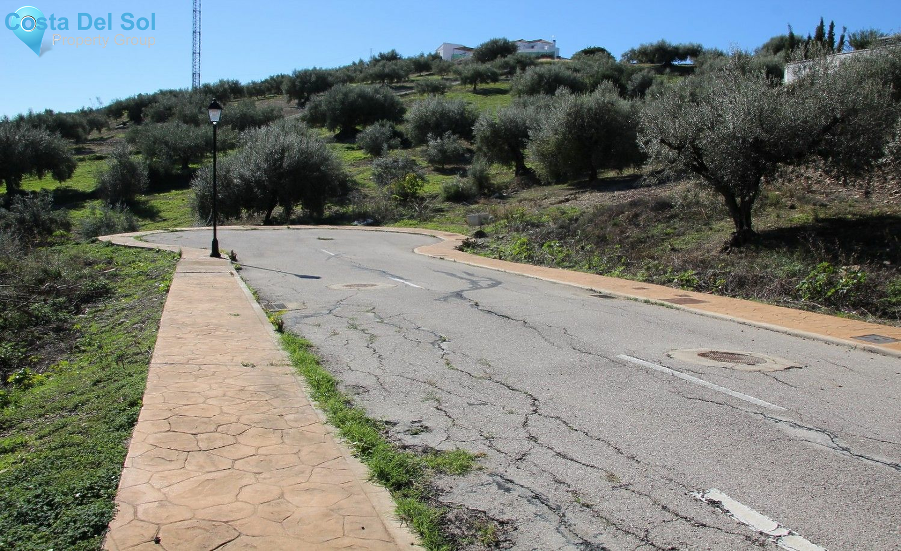 Residential Plot in La Viñuela-1225880