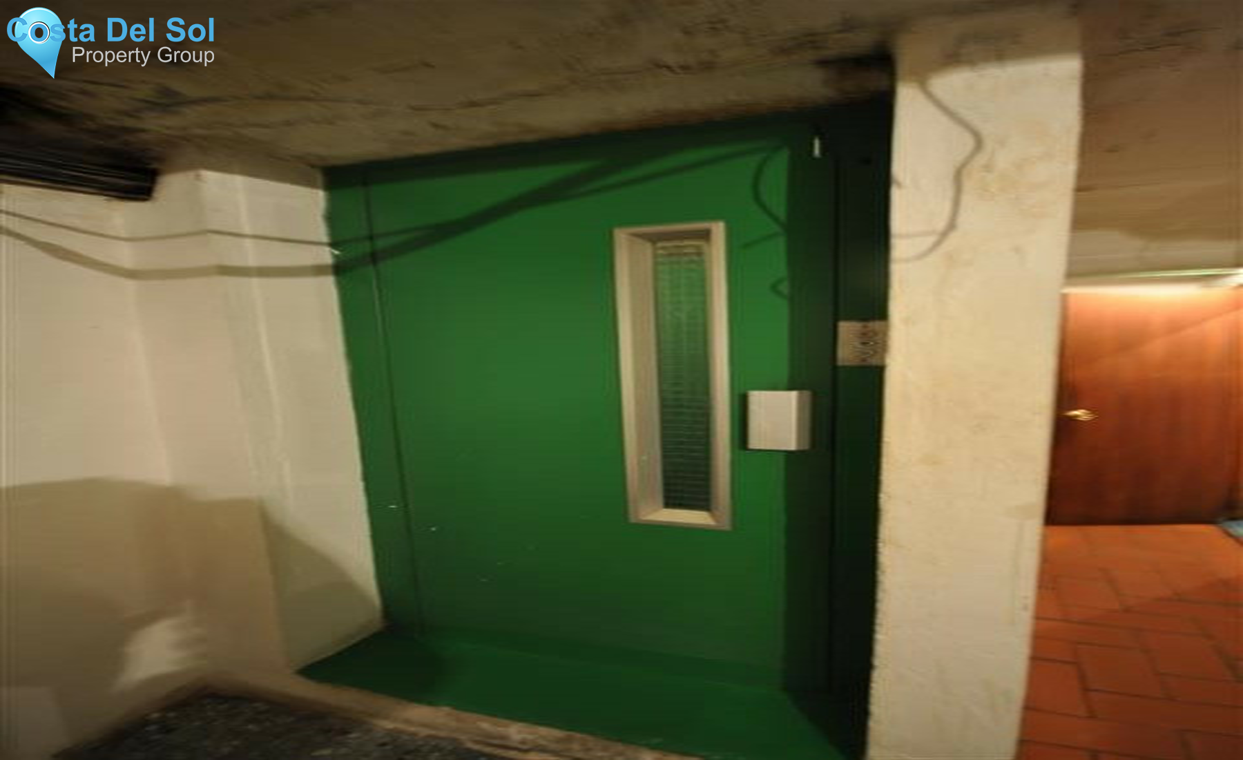 Restaurant in La Duquesa-1382464