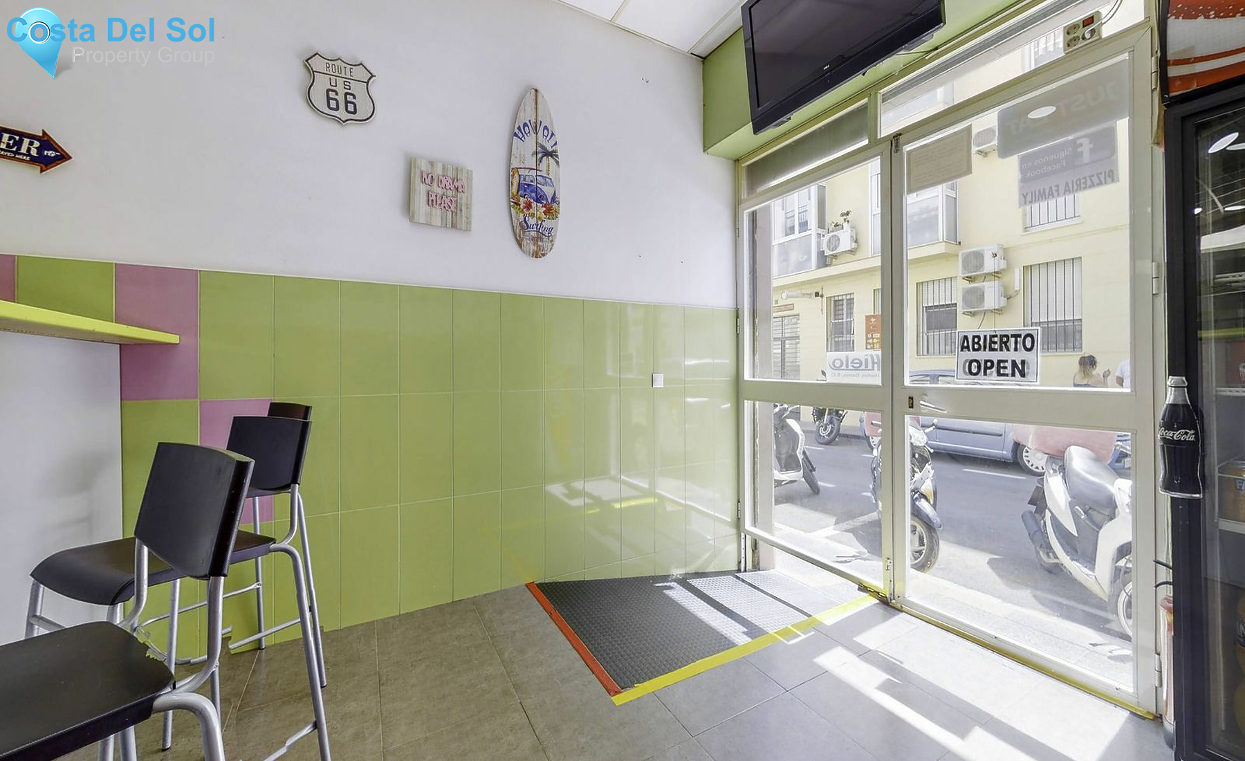 Restaurant in Las Lagunas-1159277