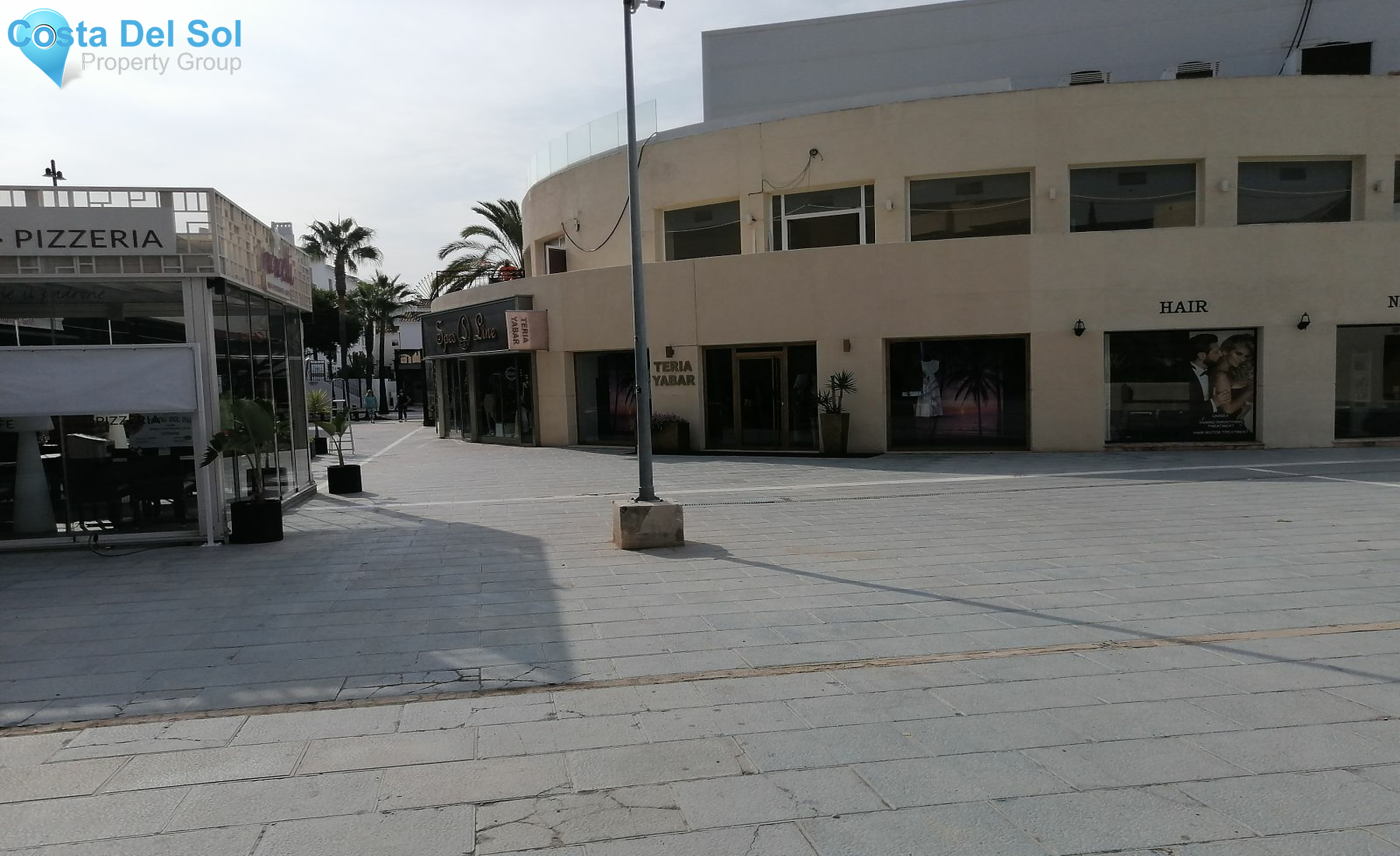 Restaurant in Puerto Banús-1140492