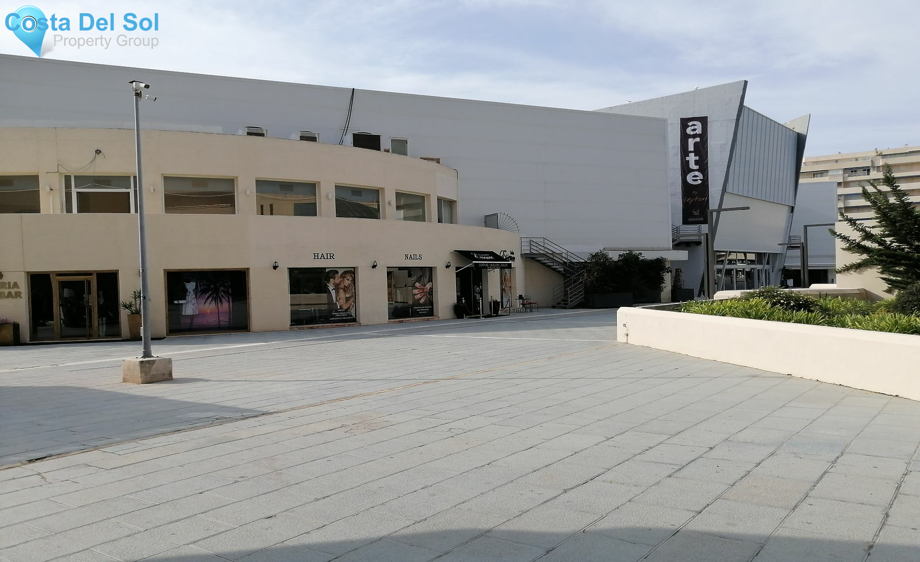 Restaurant in Puerto Banús-1140490