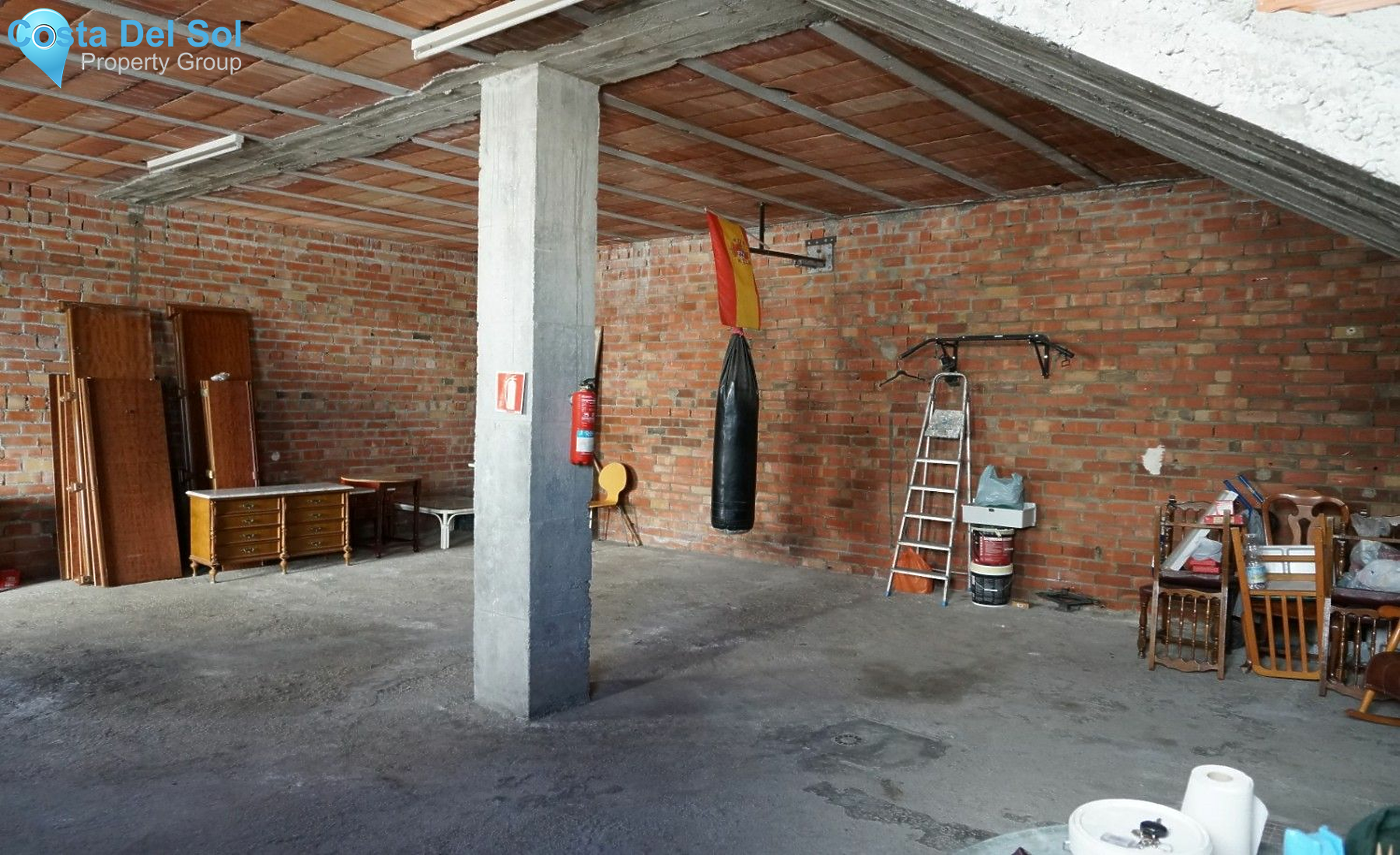 Semi-Detached House in Vélez-Málaga-1230925