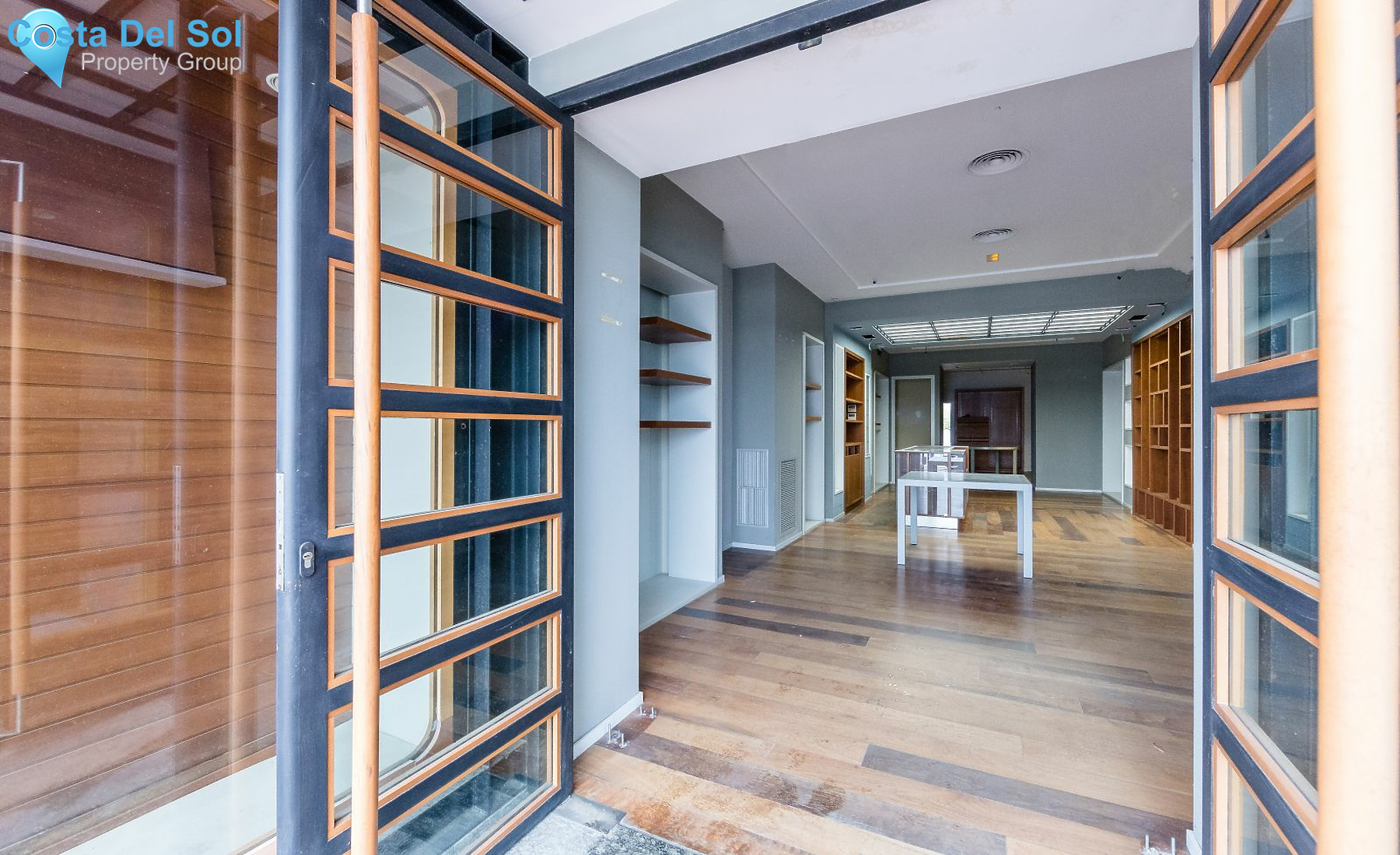 Shop in Puerto Banús-1185855