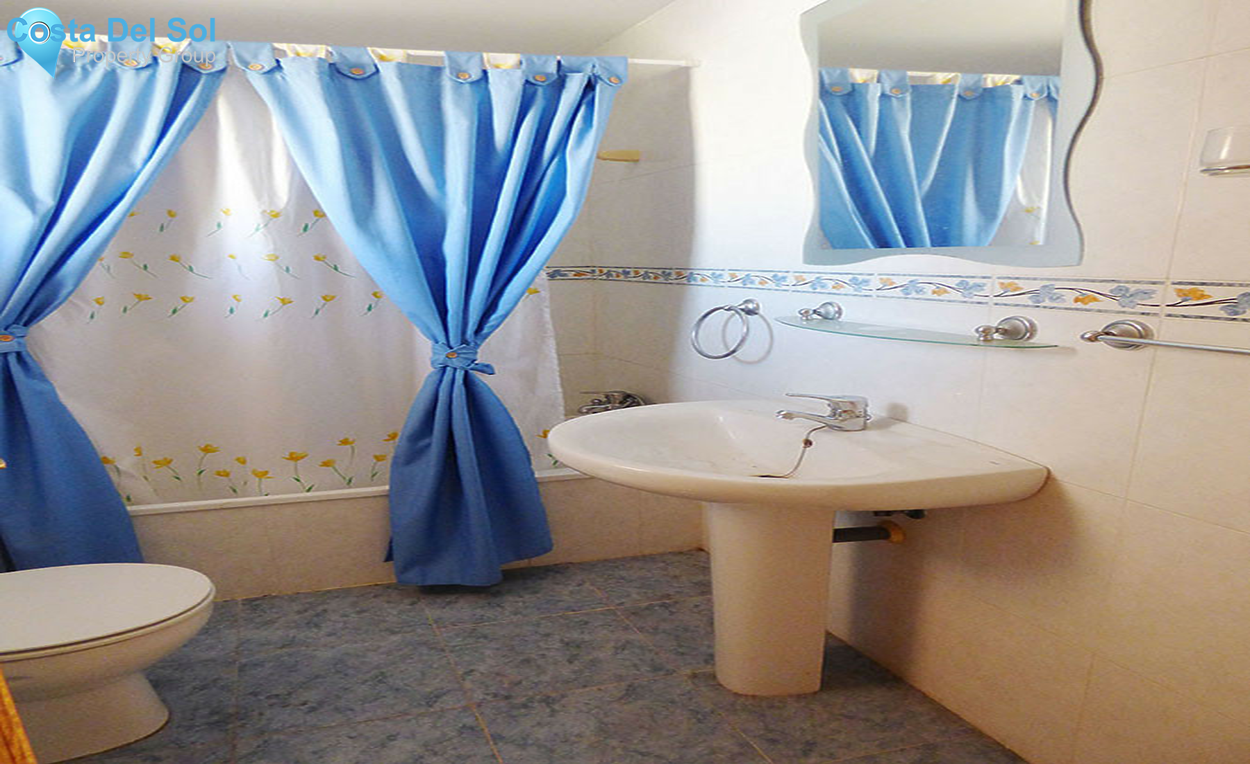 Top Floor Apartment in Benalmadena Costa-1355537