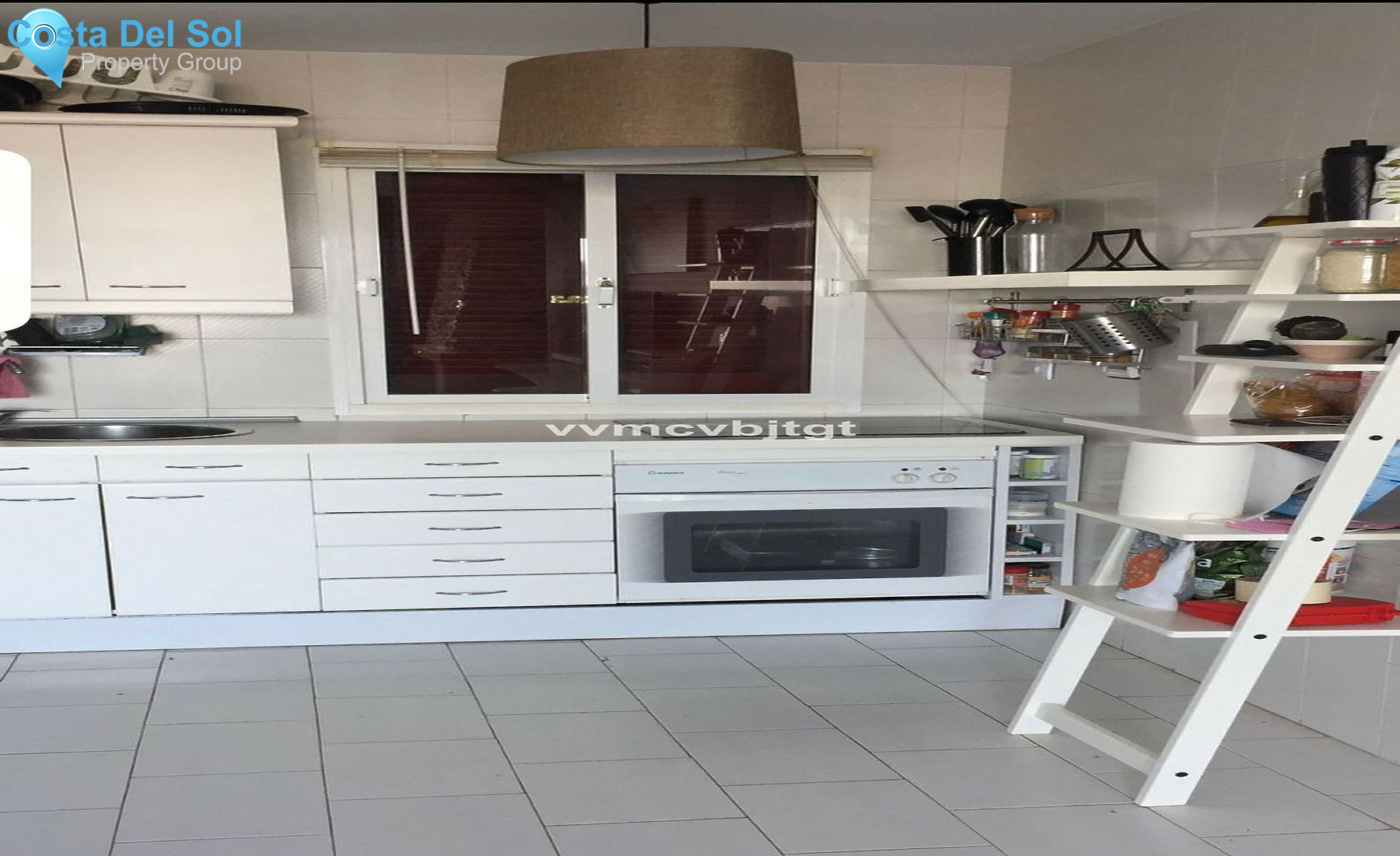 Top Floor Apartment in Calahonda-1451464