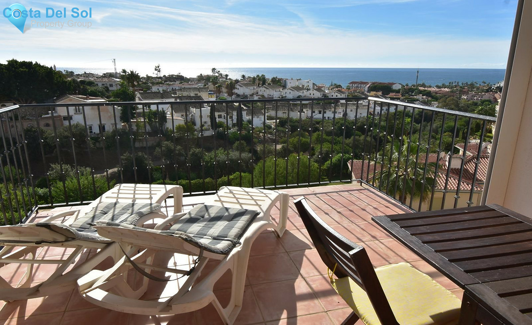 Top Floor Apartment in El Faro-1561441