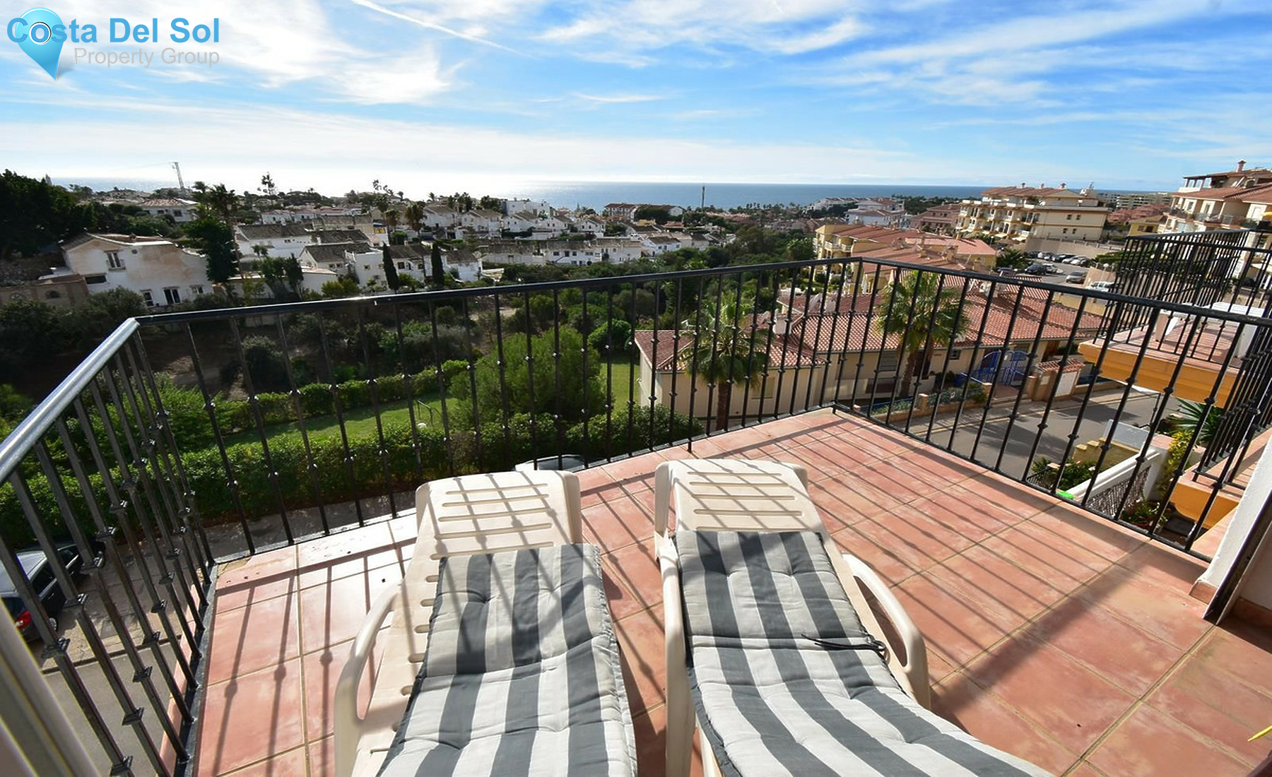 Top Floor Apartment in El Faro-1561454