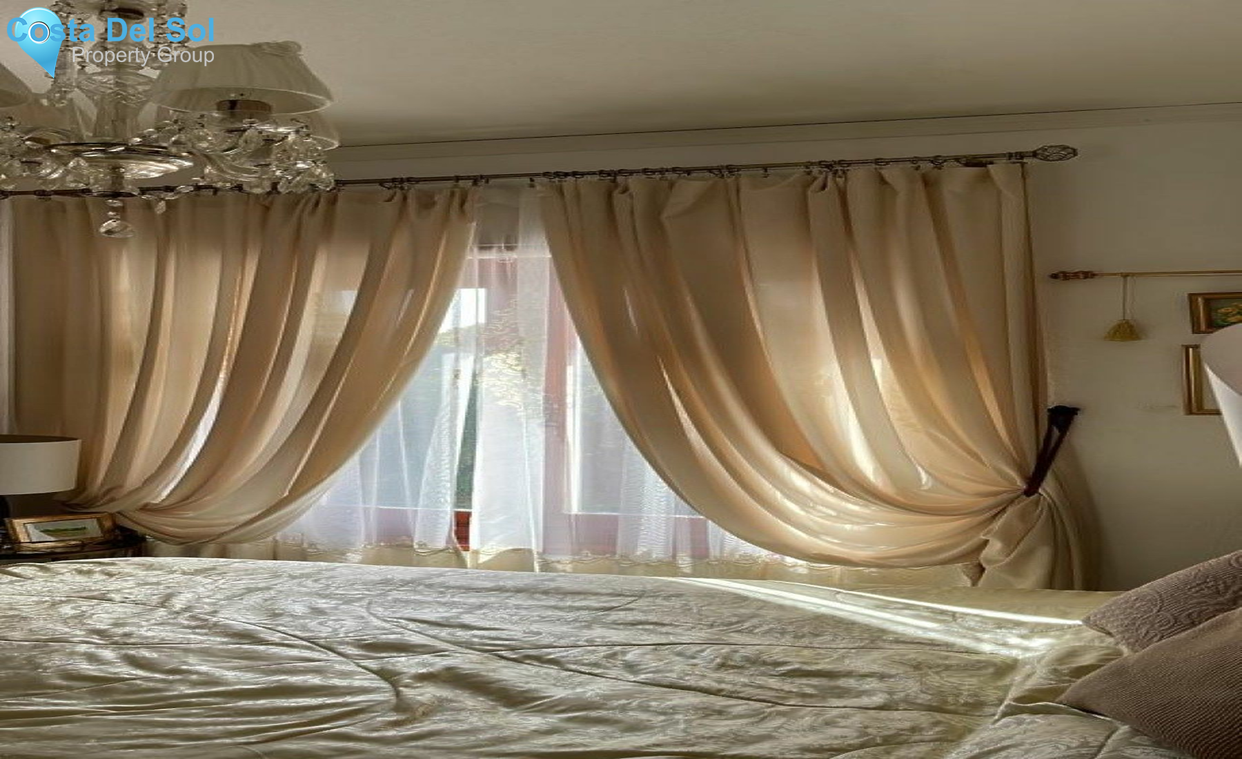 Top Floor Apartment in El Paraiso-1447319