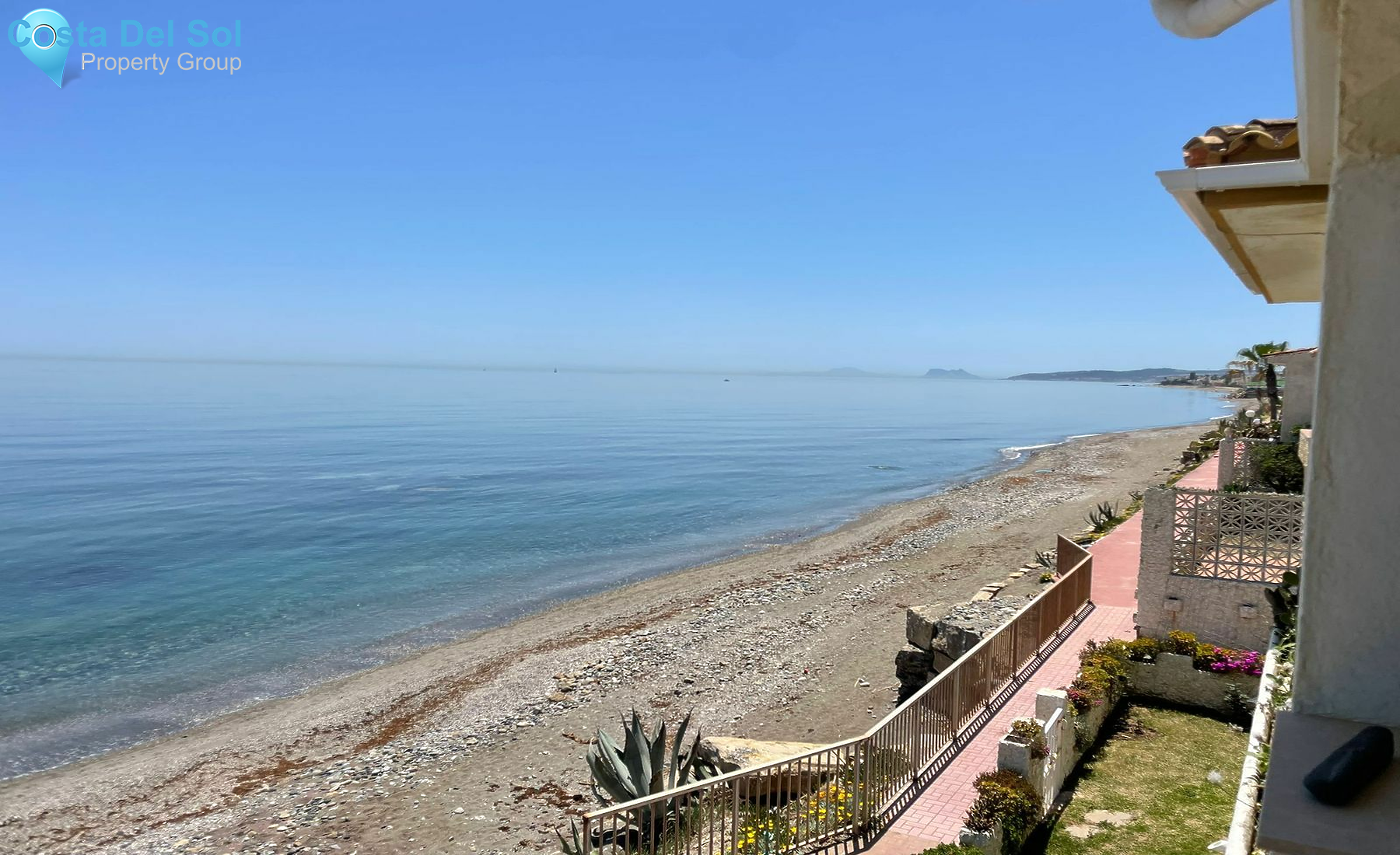 Top Floor Apartment in Estepona-1195166