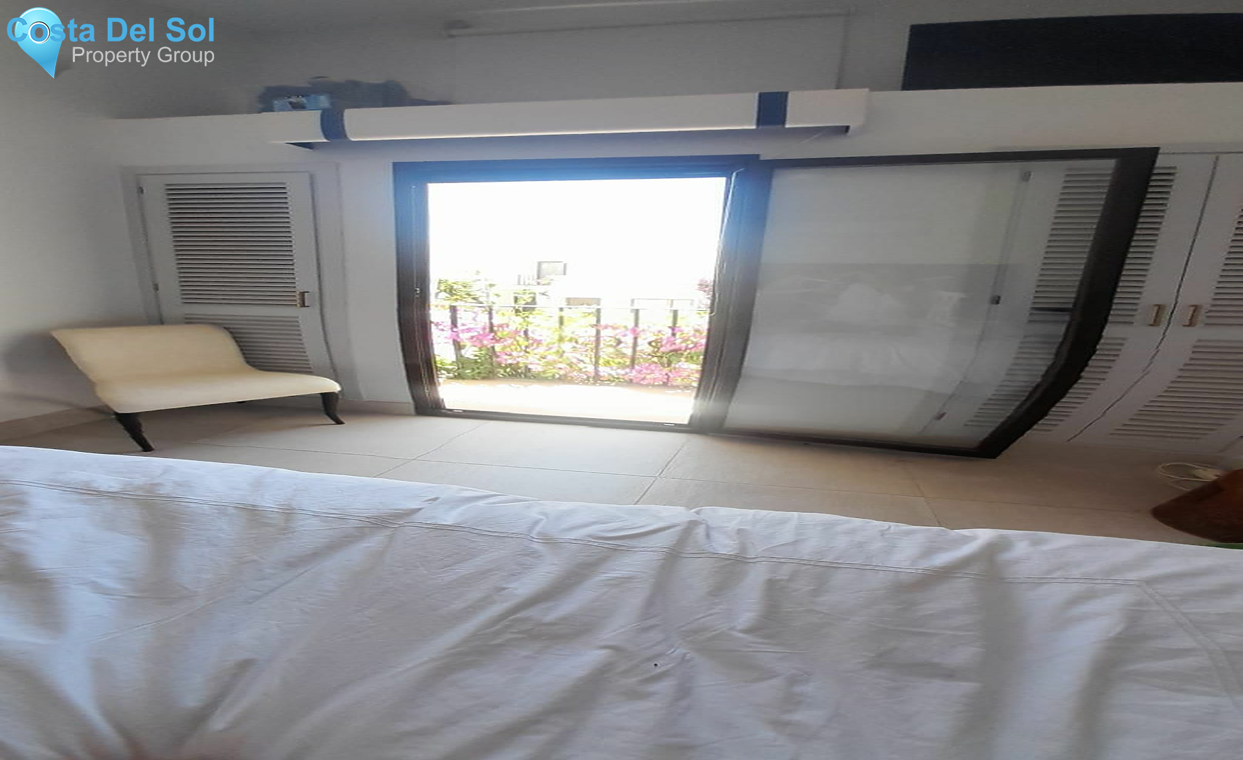Top Floor Apartment in Estepona-1449668