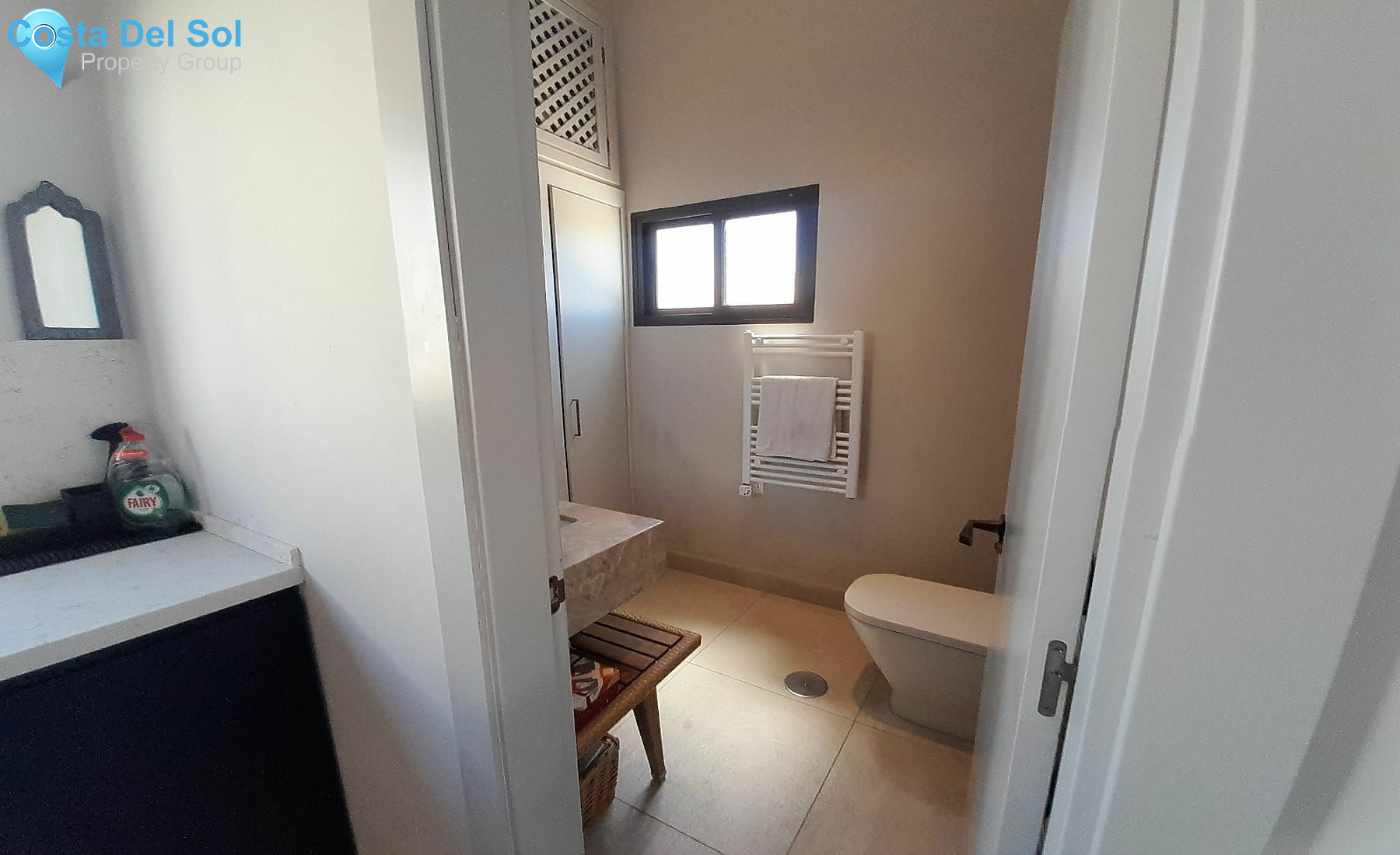 Top Floor Apartment in Estepona-1449669