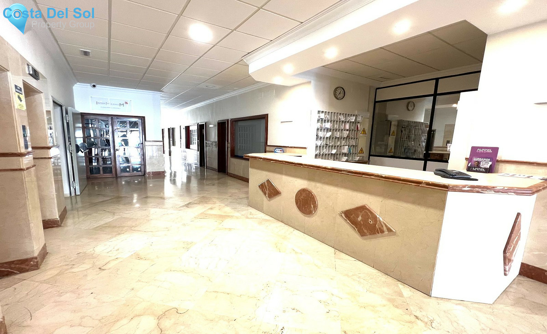 Top Floor Apartment in Marbella-1502378