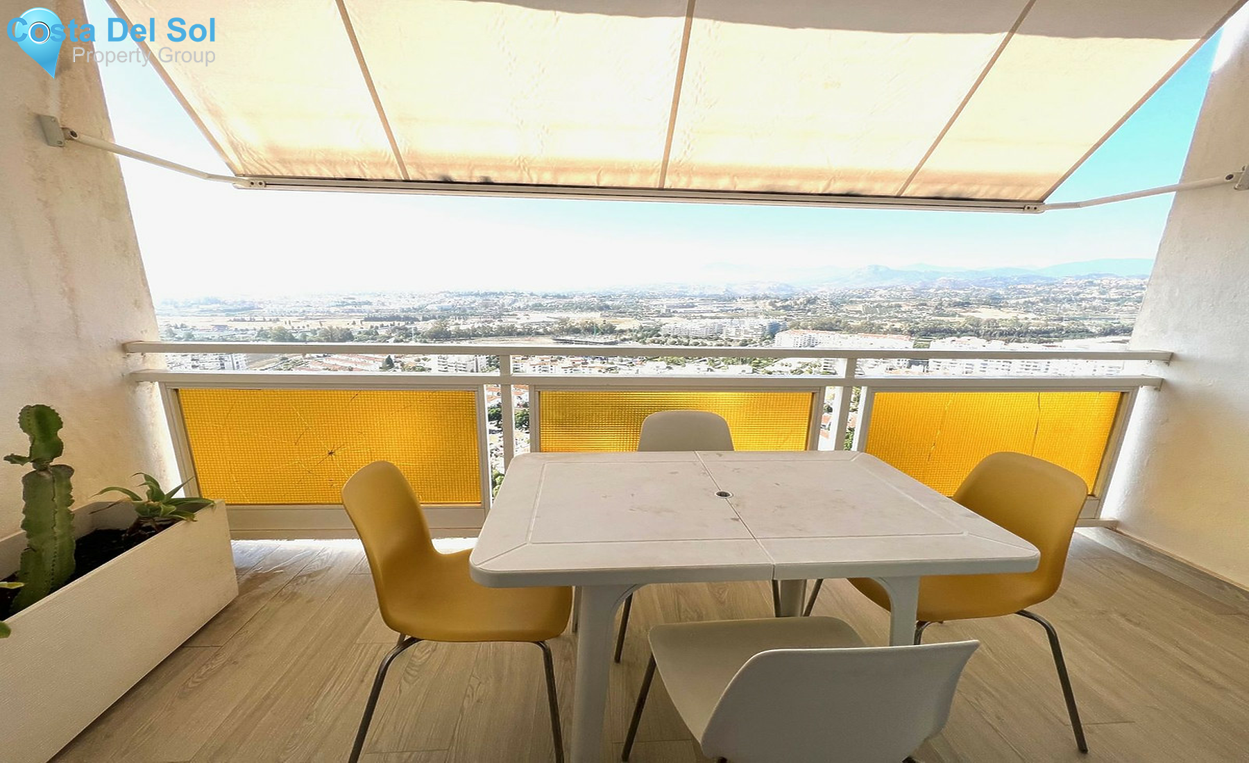 Top Floor Apartment in Marbella-1502385