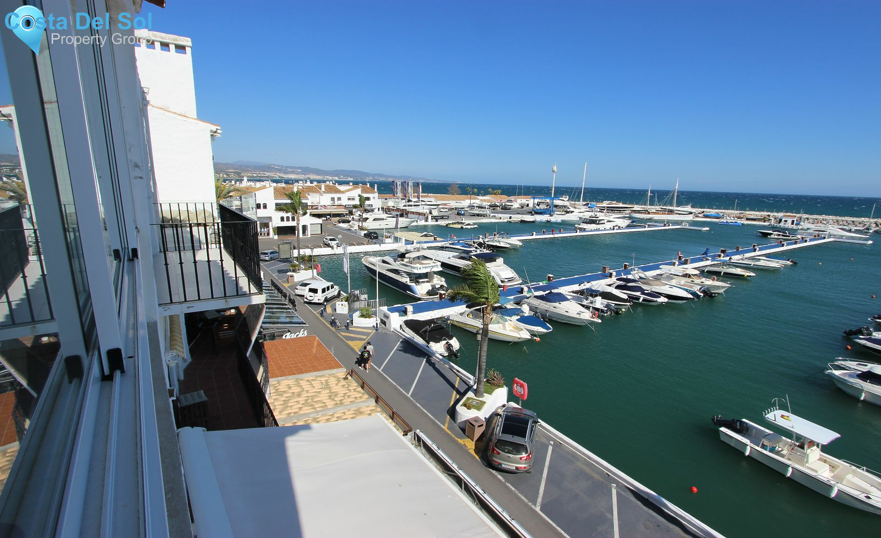 Top Floor Apartment in Marbella-1223566