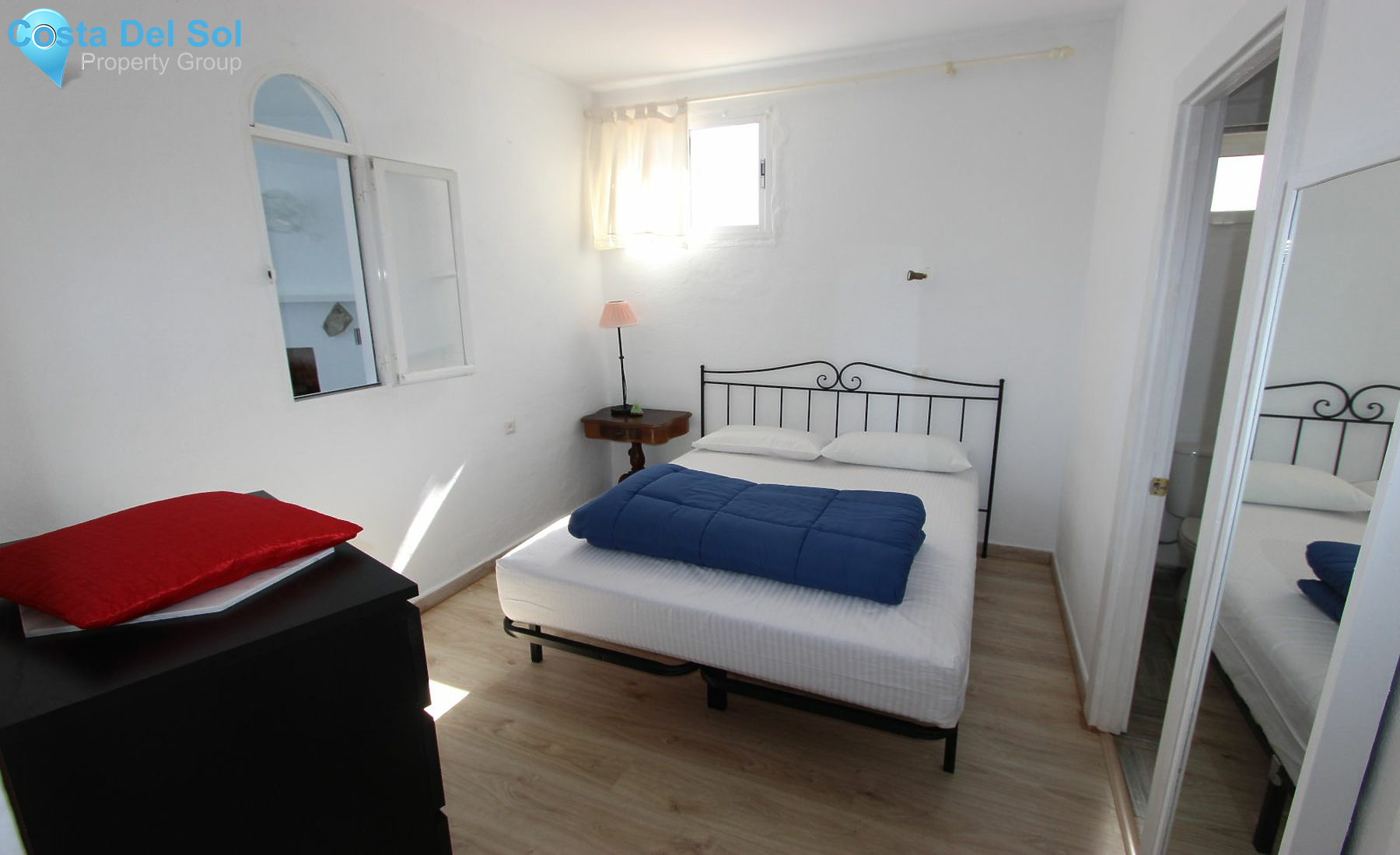 Top Floor Apartment in Marbella-1223572