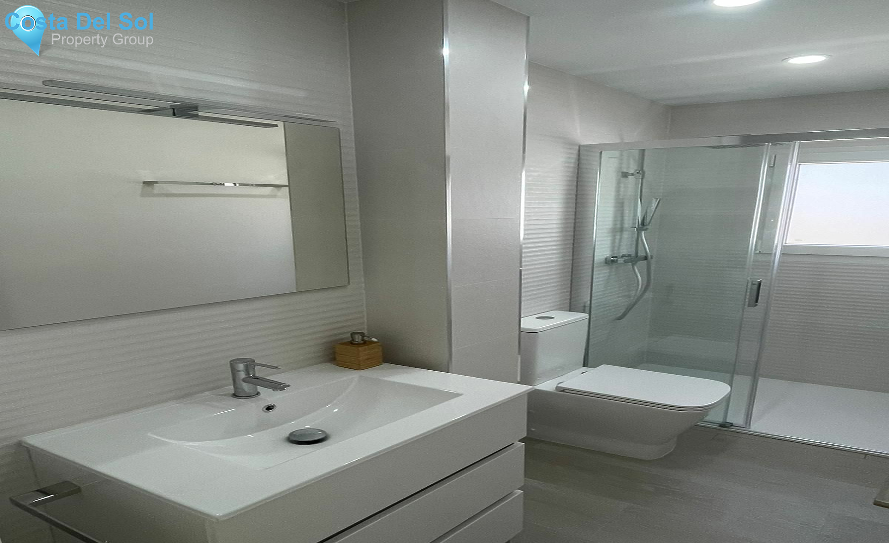 Top Floor Apartment in Marbella-1422823