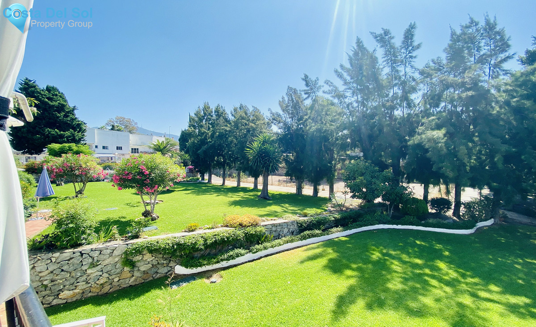 Top Floor Apartment in Mijas-1237887