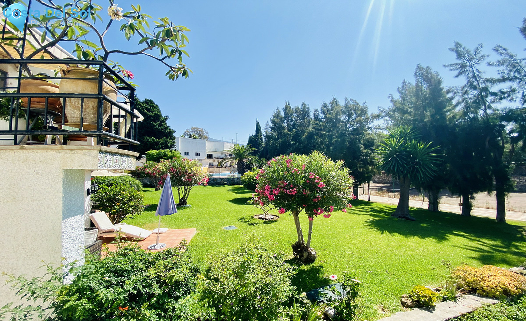 Top Floor Apartment in Mijas-1237888