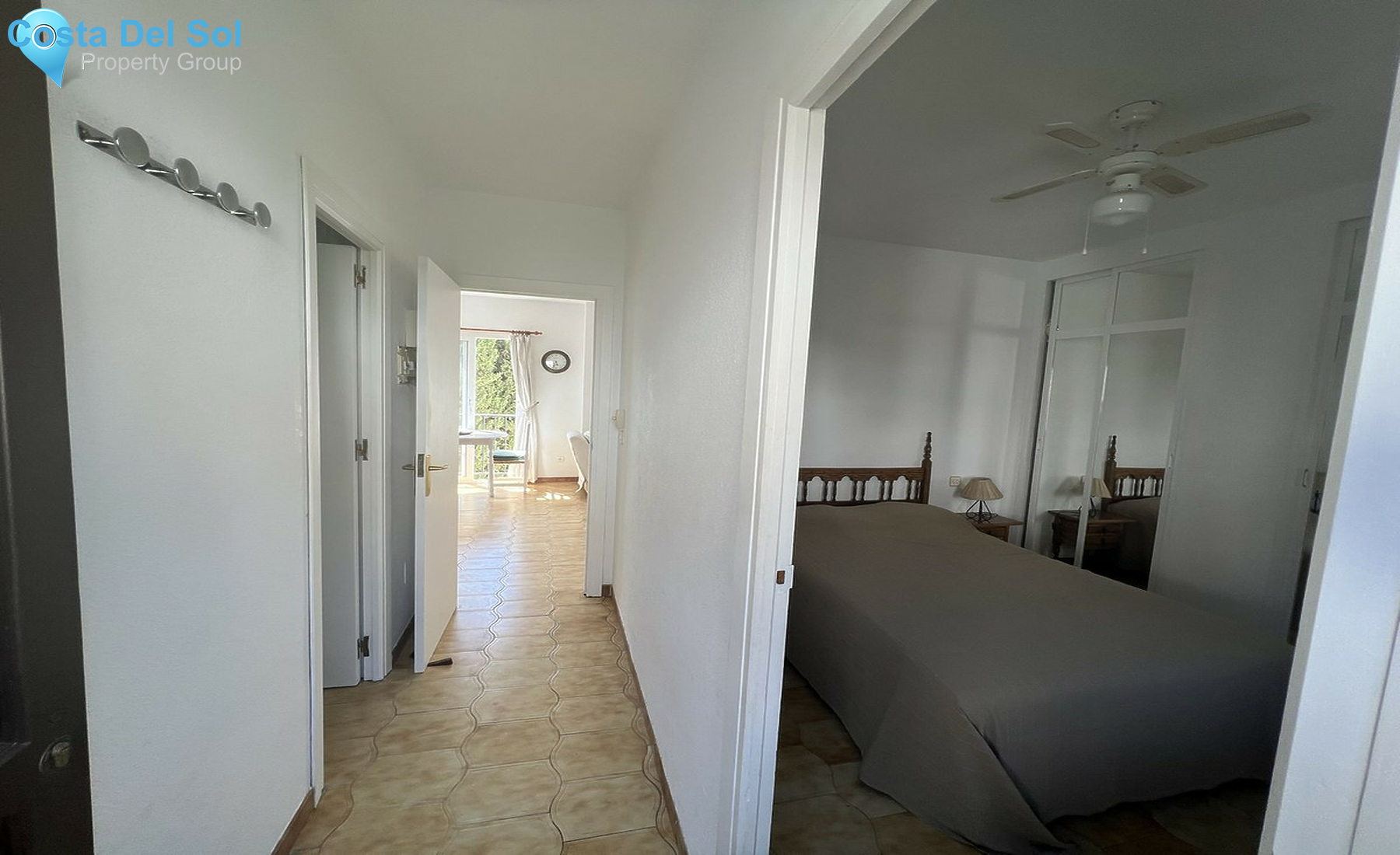 Top Floor Apartment in Mijas-1416132