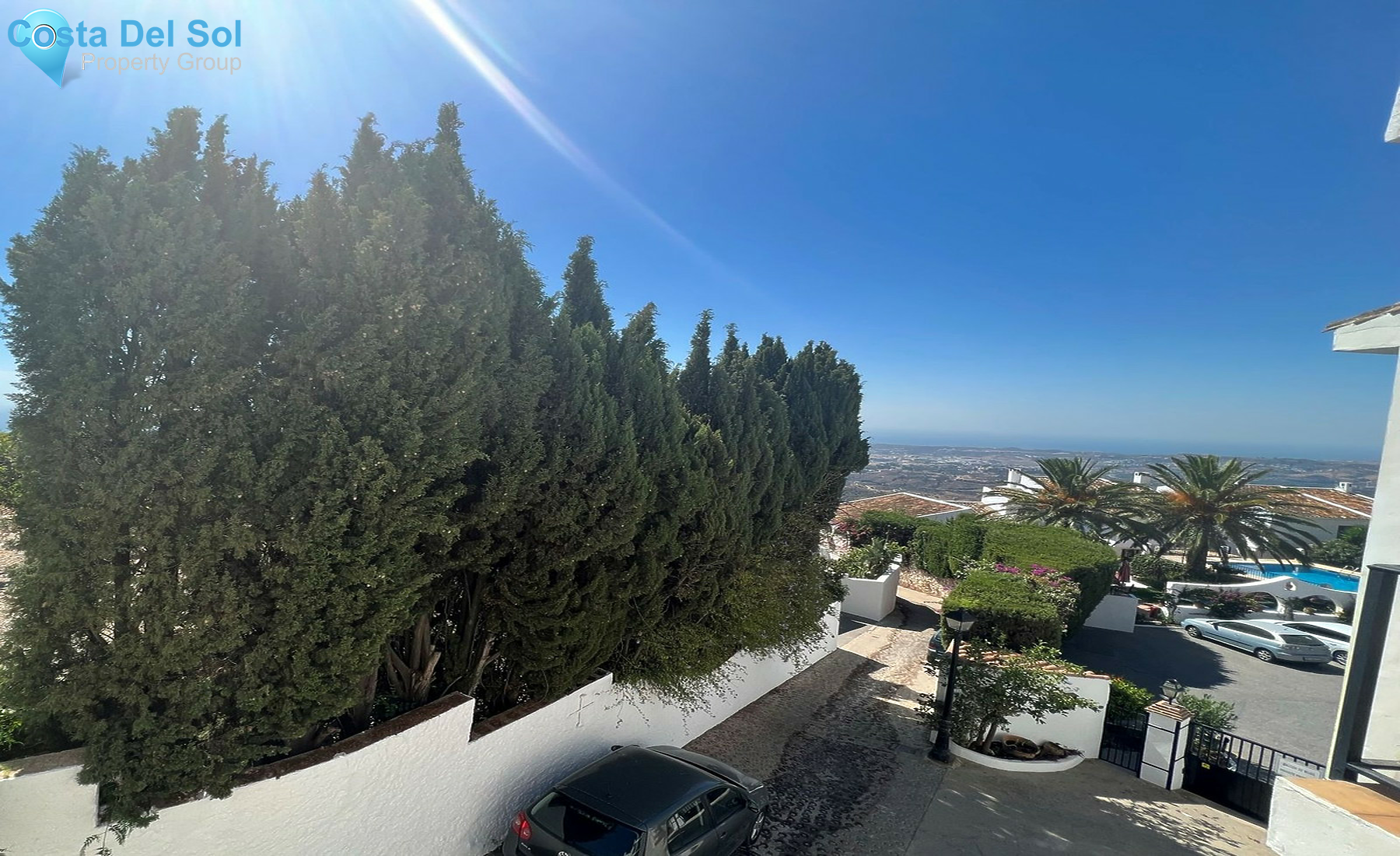 Top Floor Apartment in Mijas-1416124