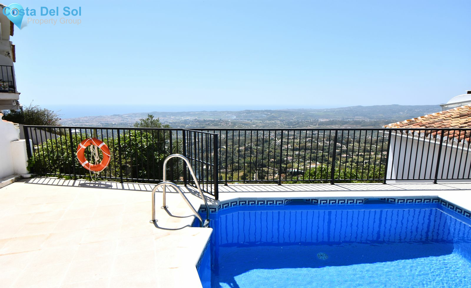Top Floor Apartment in Mijas-1190477