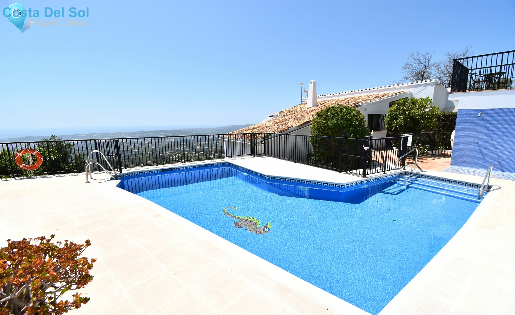 Top Floor Apartment in Mijas-1190479