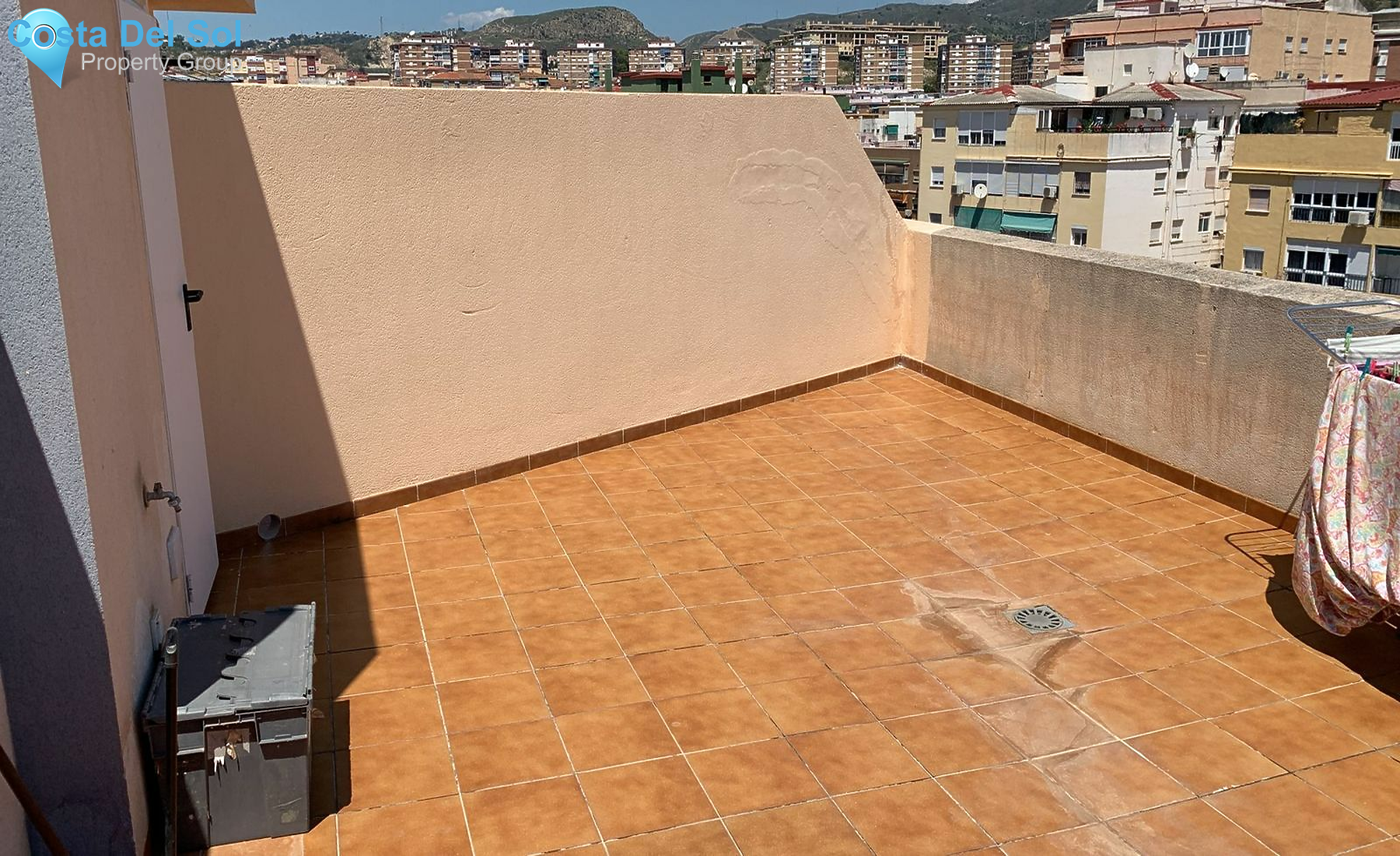 Top Floor Apartment in Málaga-1136004
