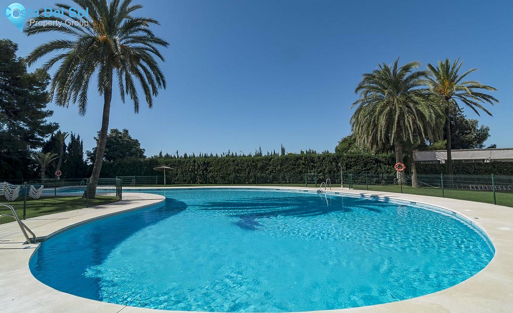 Top Floor Apartment in Nueva Andalucía-1416687