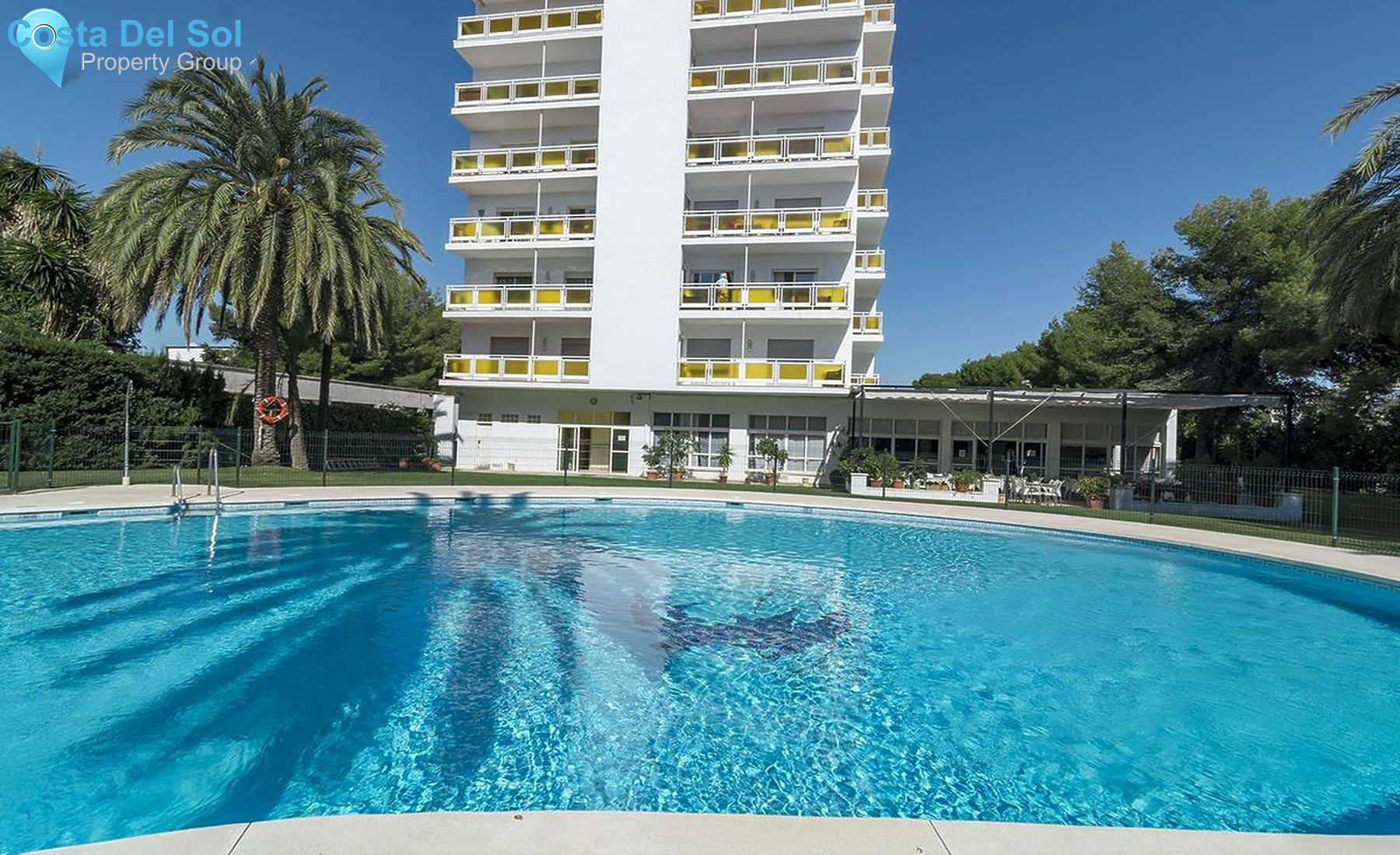 Top Floor Apartment in Nueva Andalucía-1416690
