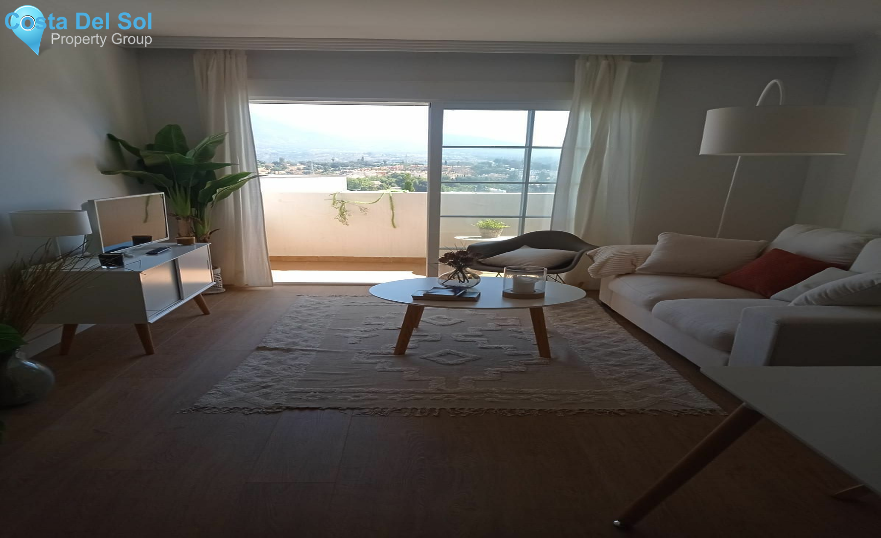 Middle Floor Apartment in Nueva Andalucía-1388580