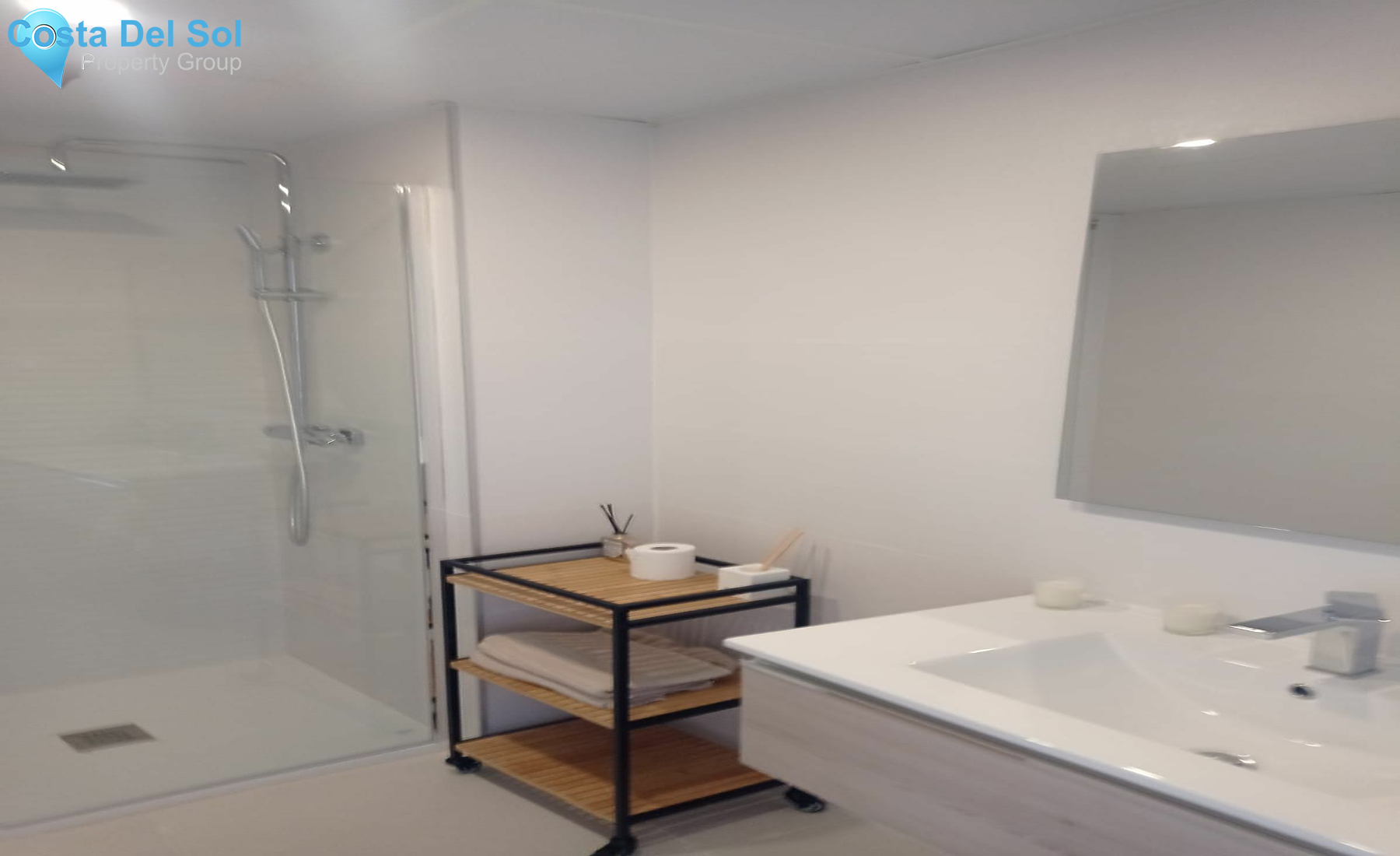 Middle Floor Apartment in Nueva Andalucía-1388583
