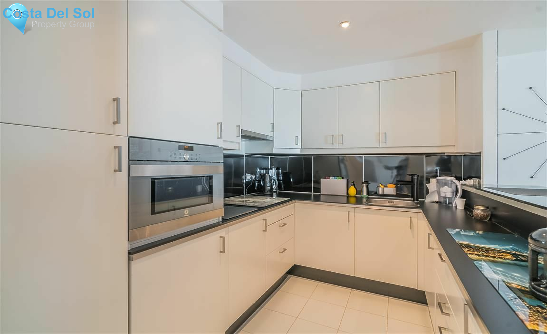 Top Floor Apartment in Puerto Banús-1546008
